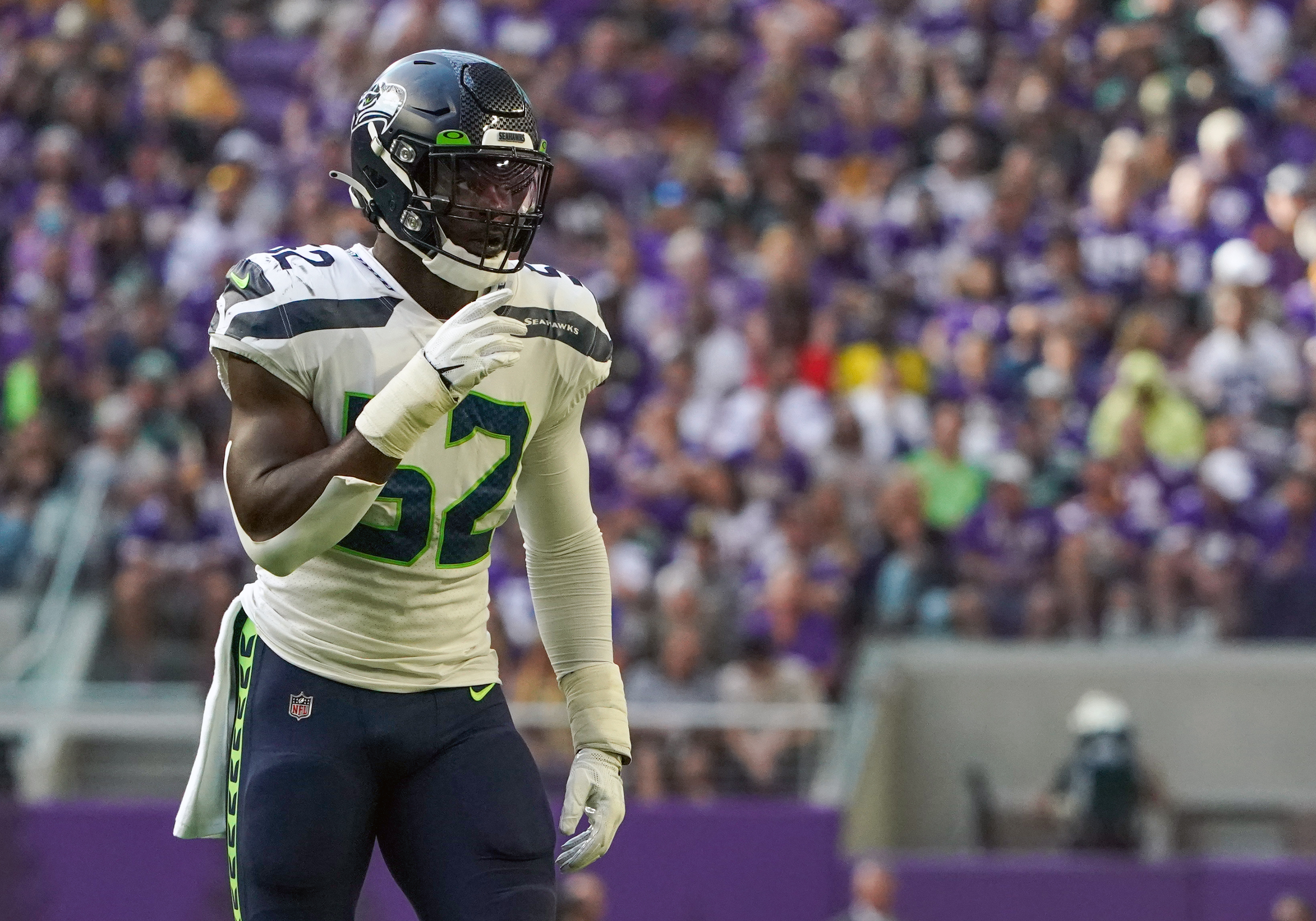 Seahawks' Darrell Taylor Taken to Hospital After Suffering Injury vs.  Steelers, News, Scores, Highlights, Stats, and Rumors