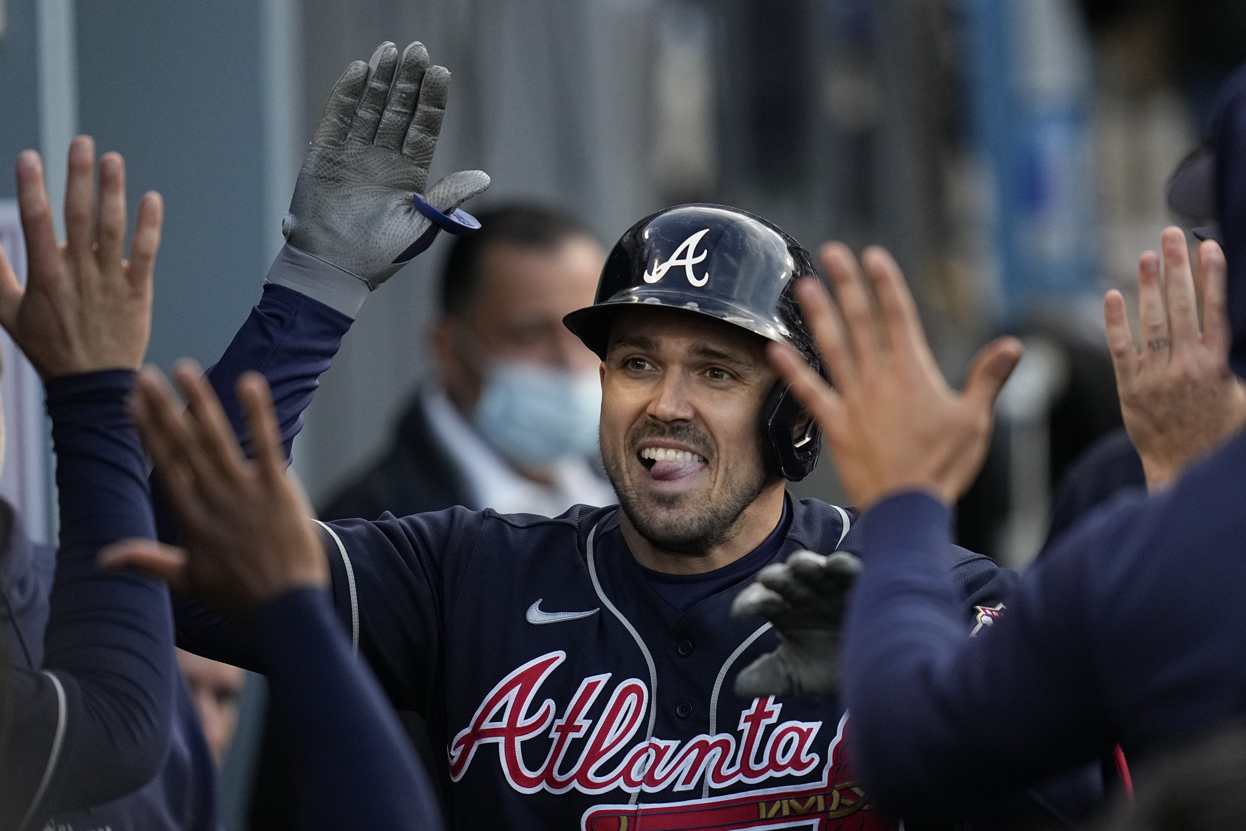 Eddie Rosario leads Braves to rout of Dodgers in NLCS