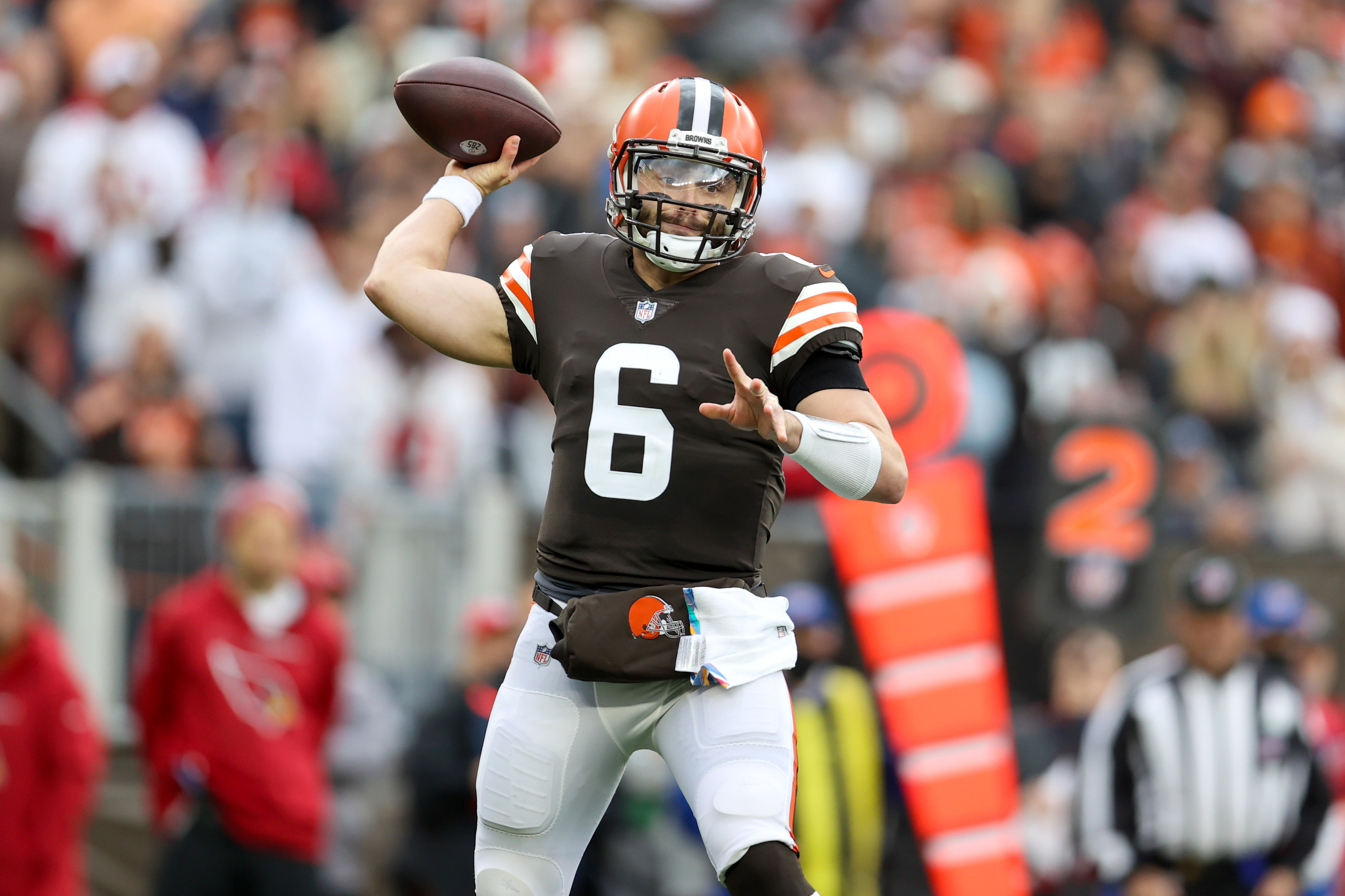 Baker Mayfield injury: Browns QB also has a fractured shoulder