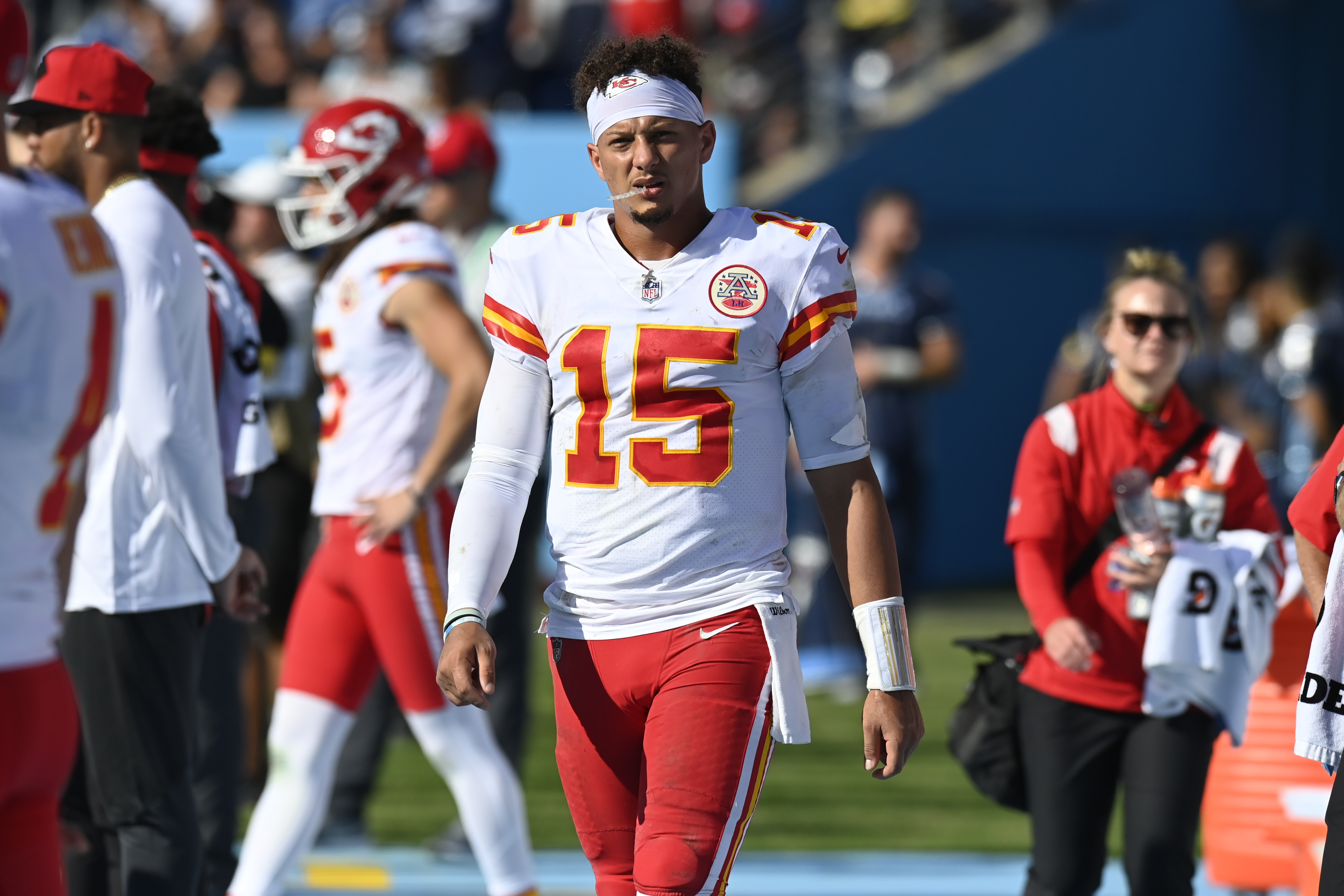 Chiefs' Mahomes hurts ankle, returns for 2nd half vs. Jags - Seattle Sports