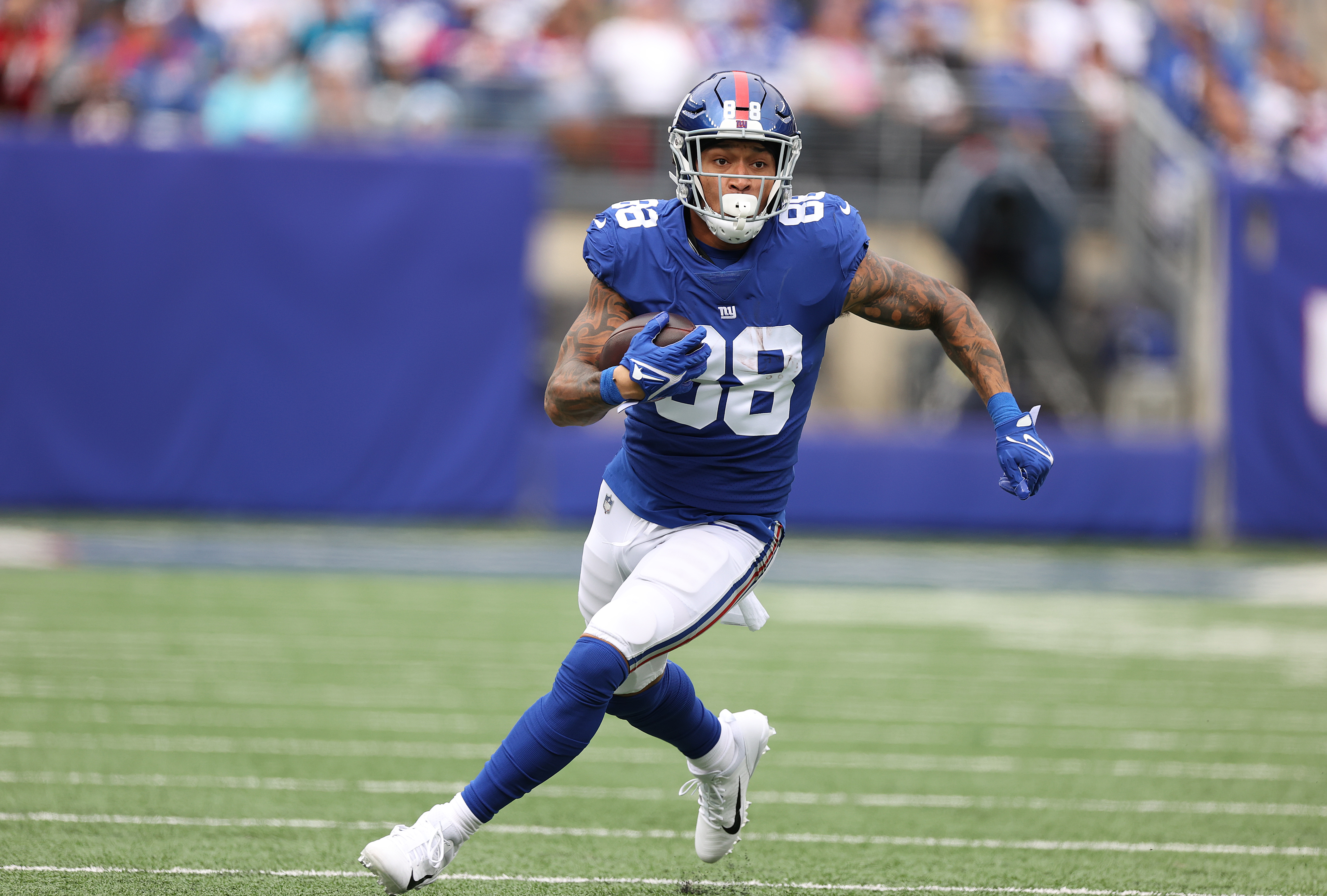 Season over for Giants' Engram