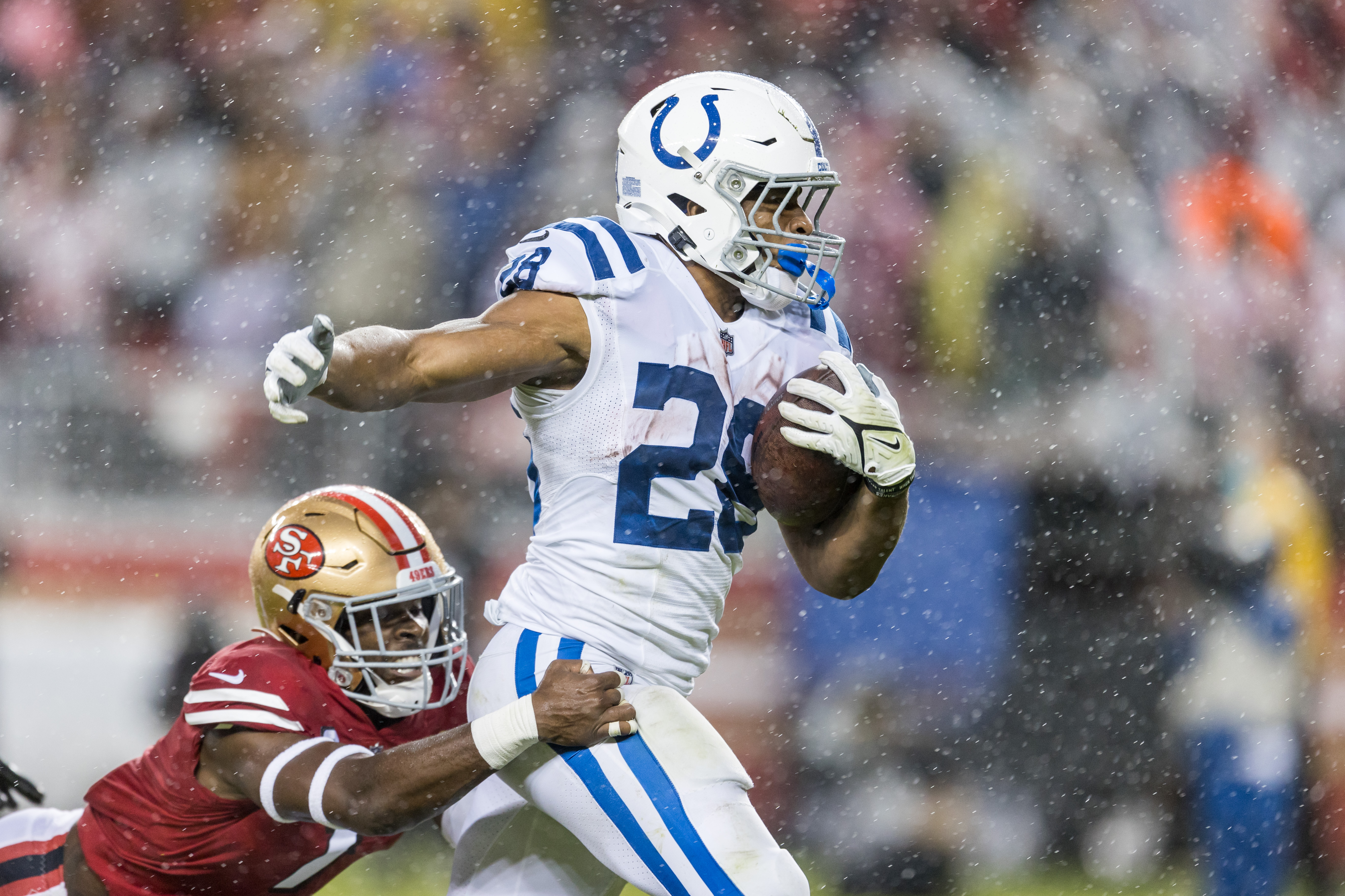 Indianapolis Colts RB Jonathan Taylor Injures Ankle vs. Washington