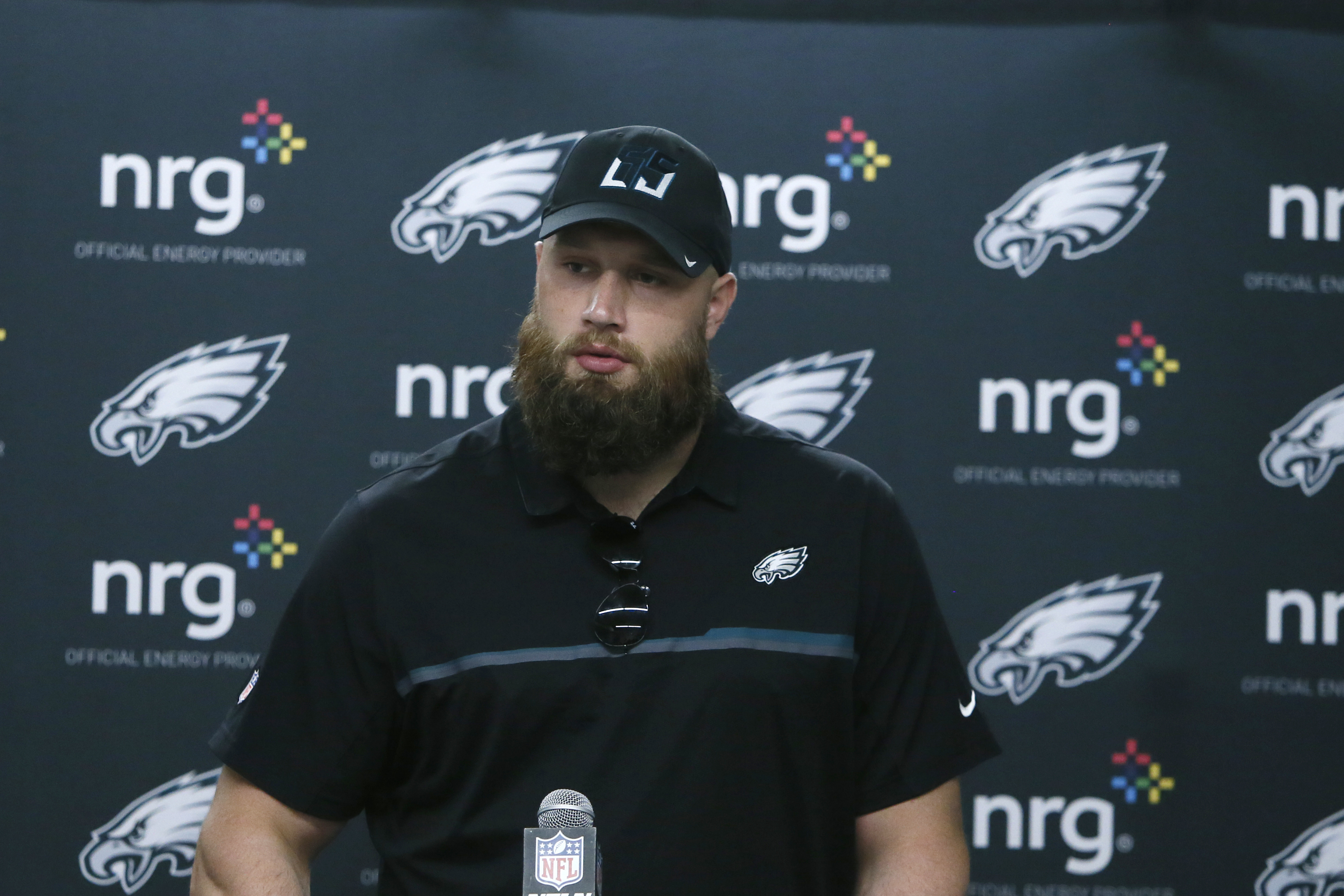 Eagles standout says depression, anxiety caused him to miss 3 games