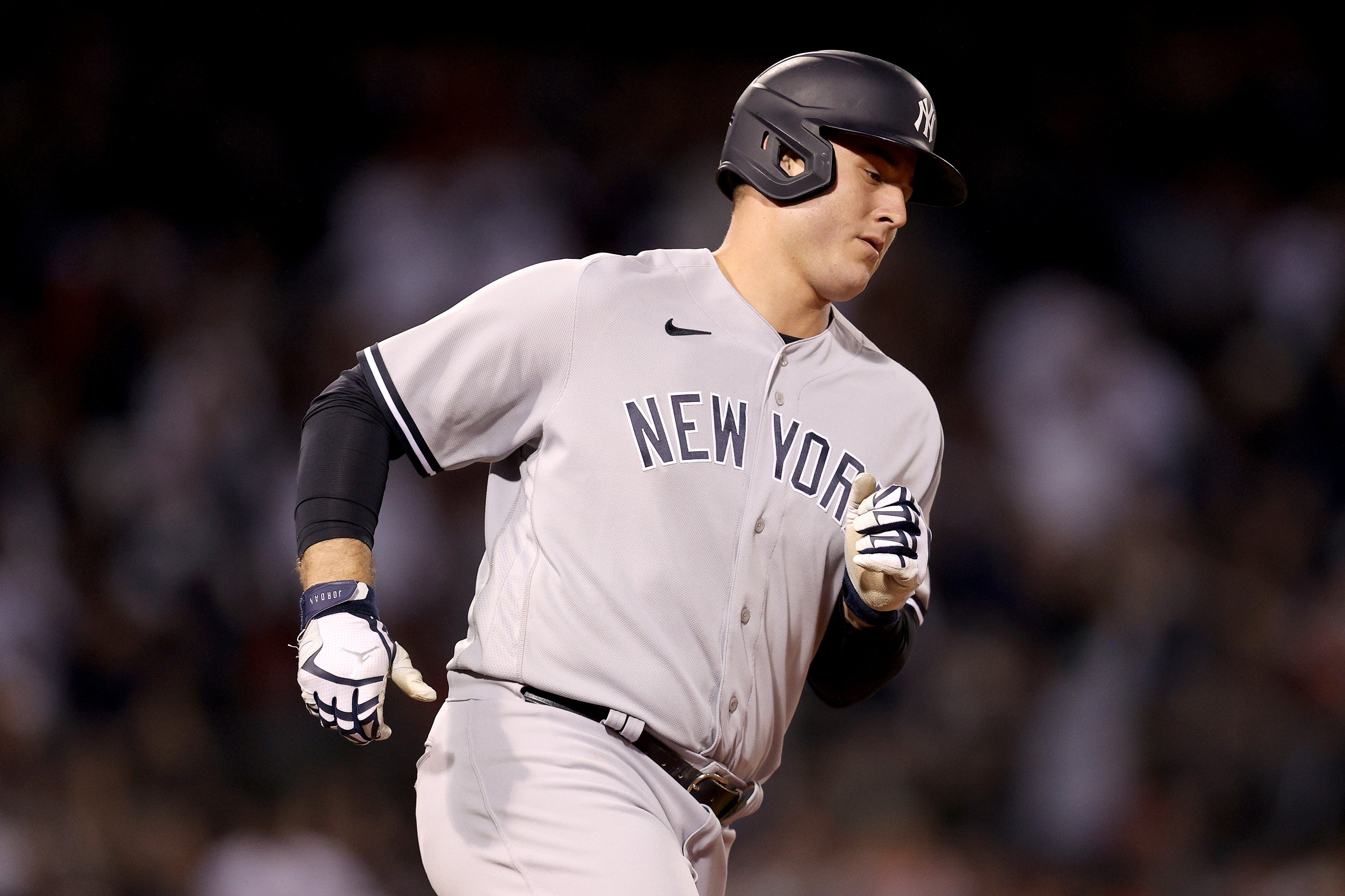 Yankees place Anthony Rizzo on IL with “likely” concussion - Pinstripe Alley