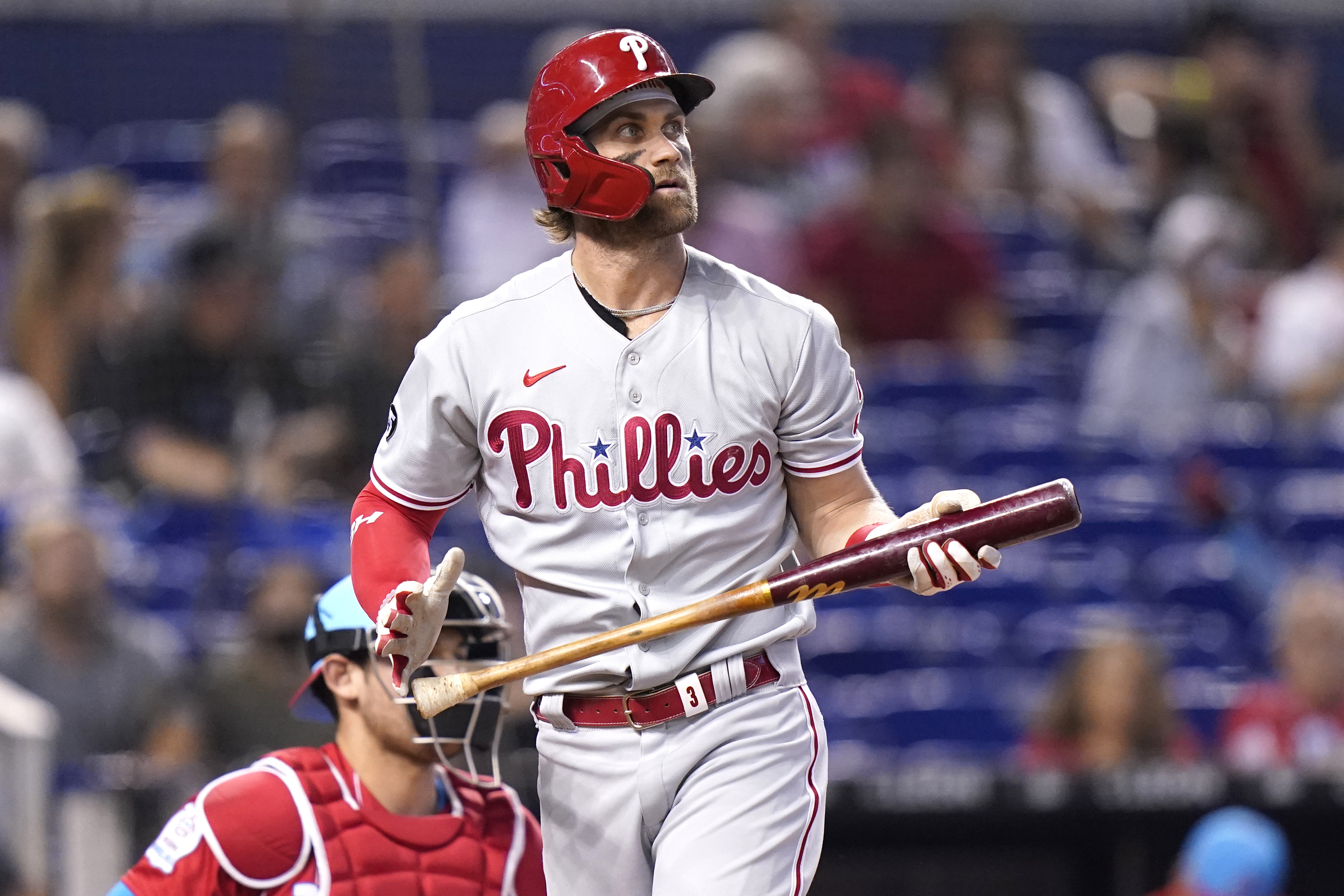 Bryce Harper returns to Phillies' lineup after PRP injection
