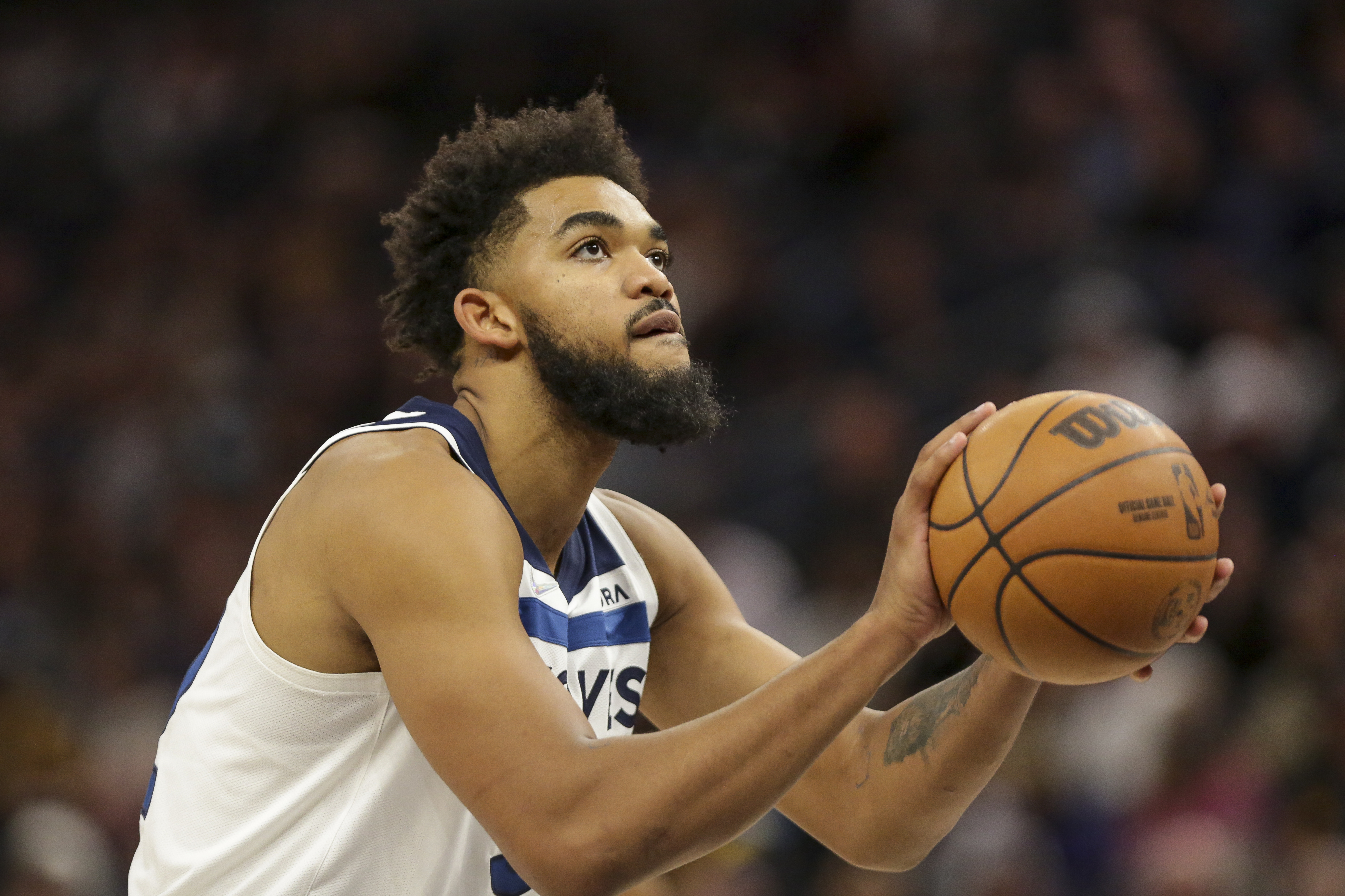 Minnesota Timberwolves center Karl-Anthony Towns plays against the Los Angeles Clippers during an NBA basketball game, Wednesday, Nov. 3, 2021, in Minneapolis. (AP Photo/Andy Clayton-King)