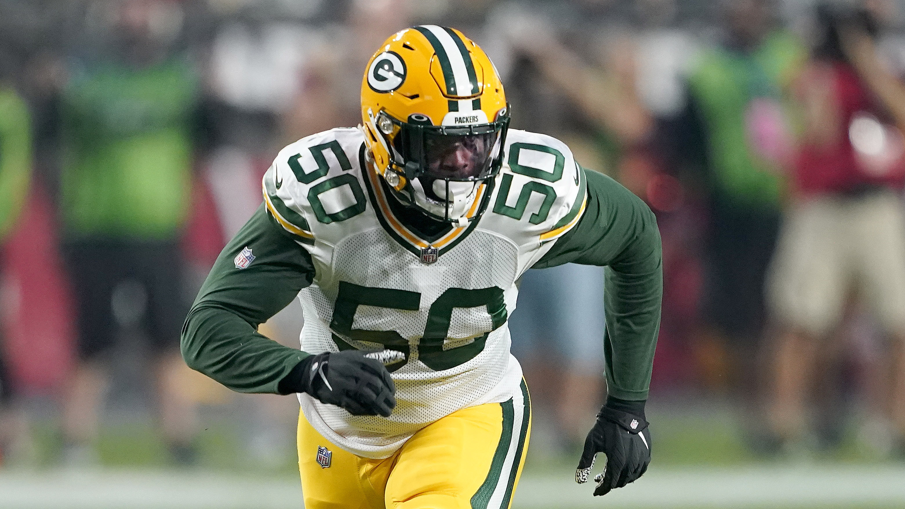 Packers placing OLB Za'Darius Smith on IR due to back issue – WKTY