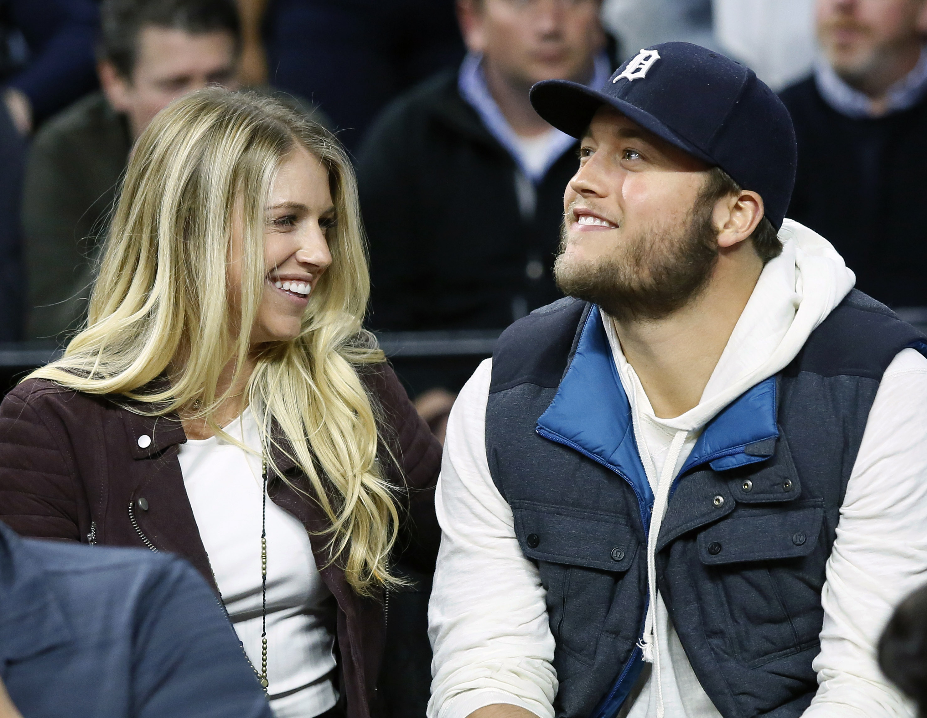 Matthew Stafford's Wife Apologizes for Revealing Trouble in Rams