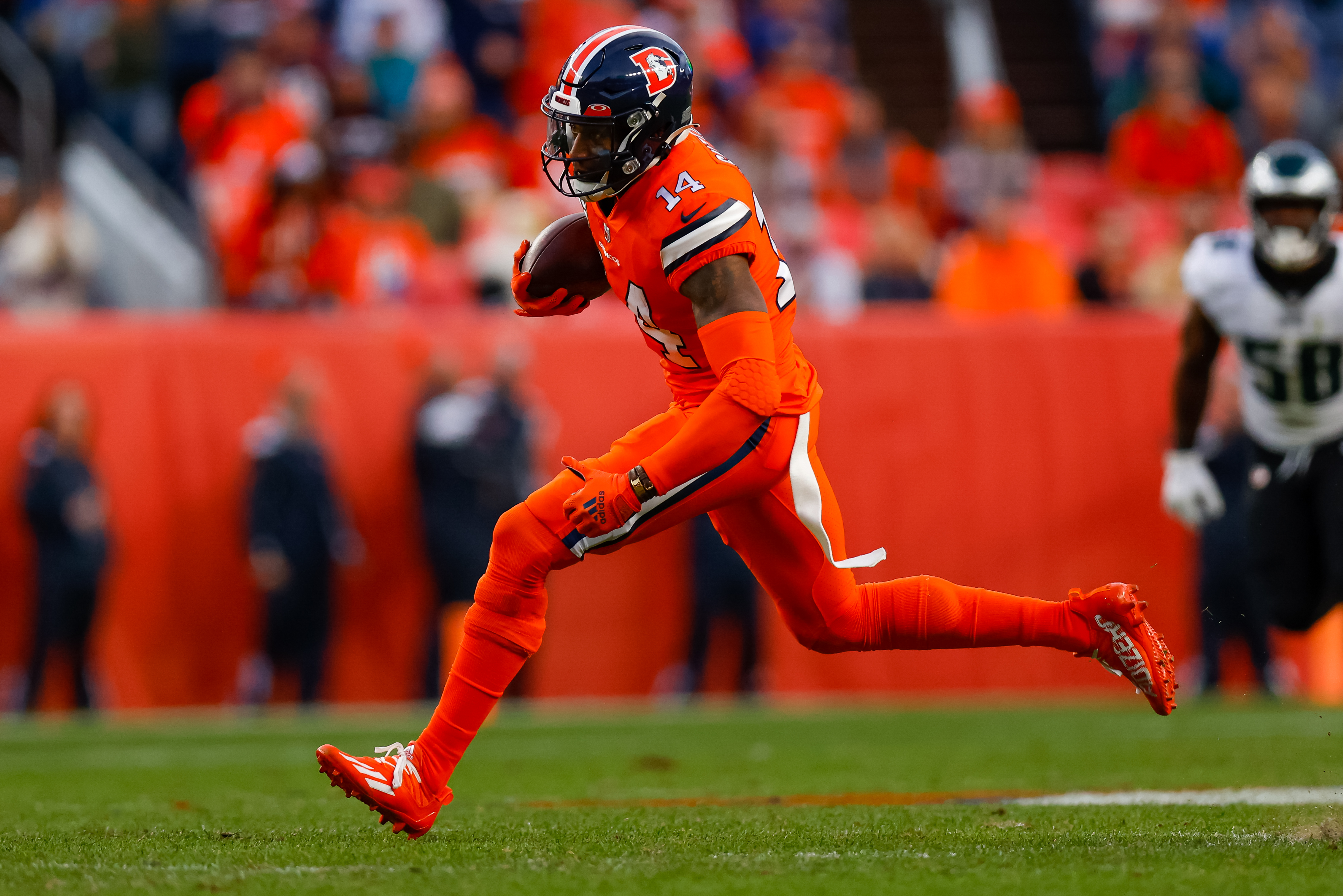 Courtland Sutton, Broncos Reportedly Agree to 4-Year, $60.8M Contract  Extension, News, Scores, Highlights, Stats, and Rumors