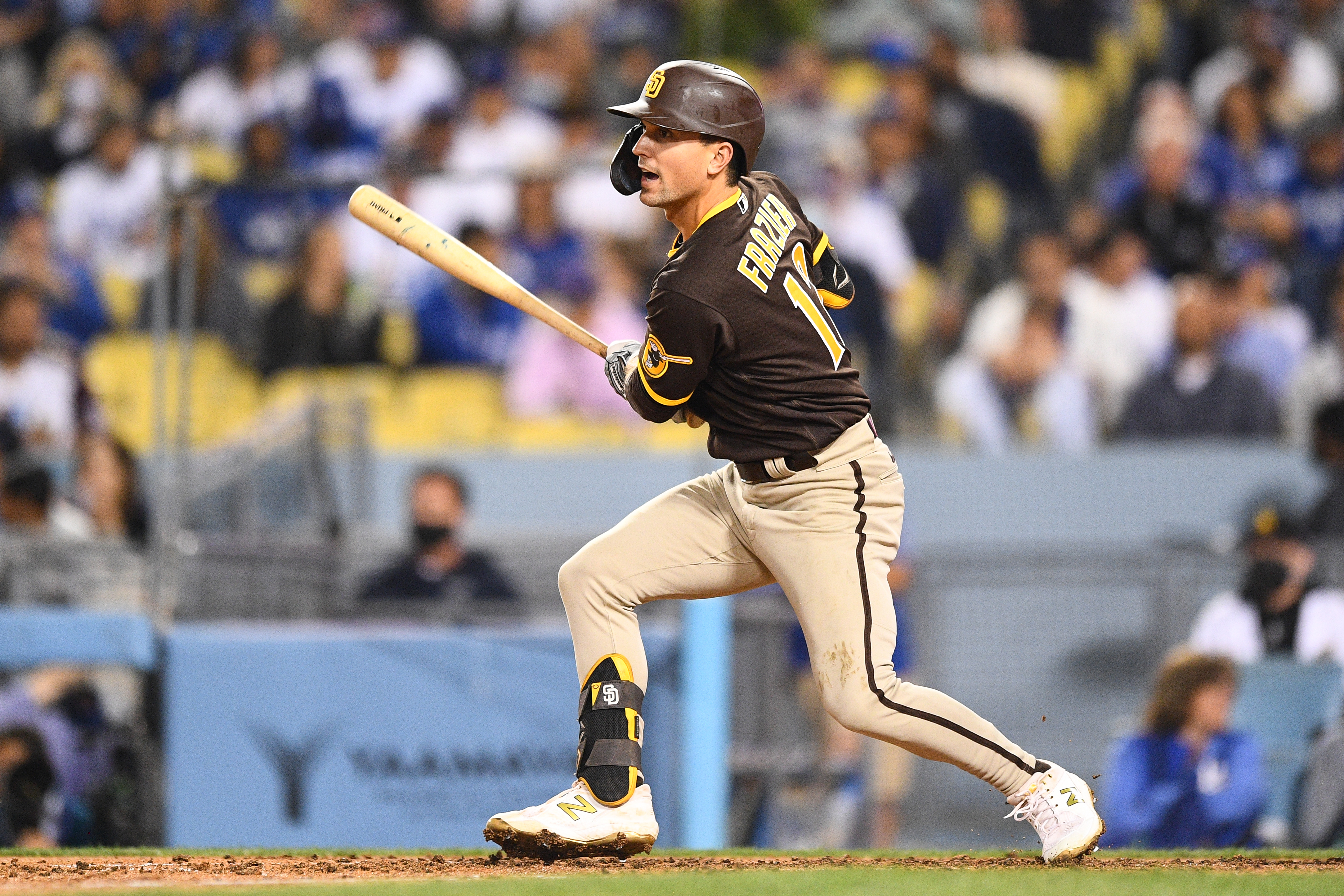 Adam Frazier traded from Pirates to Padres