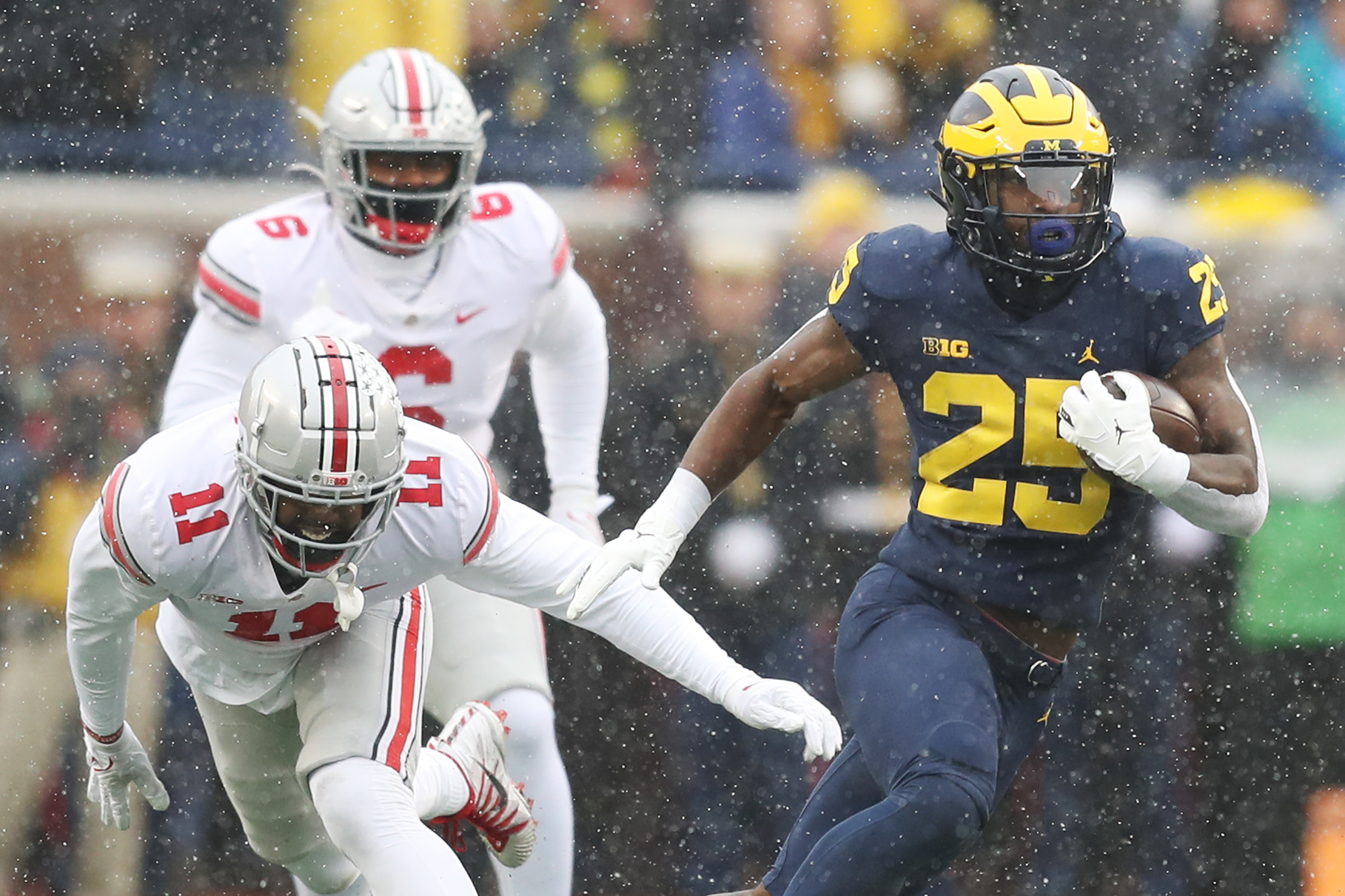 Hassan Haskins, No. 5 Michigan Upset No. 2 Ohio State; 1st Win in Rivalry Since ..