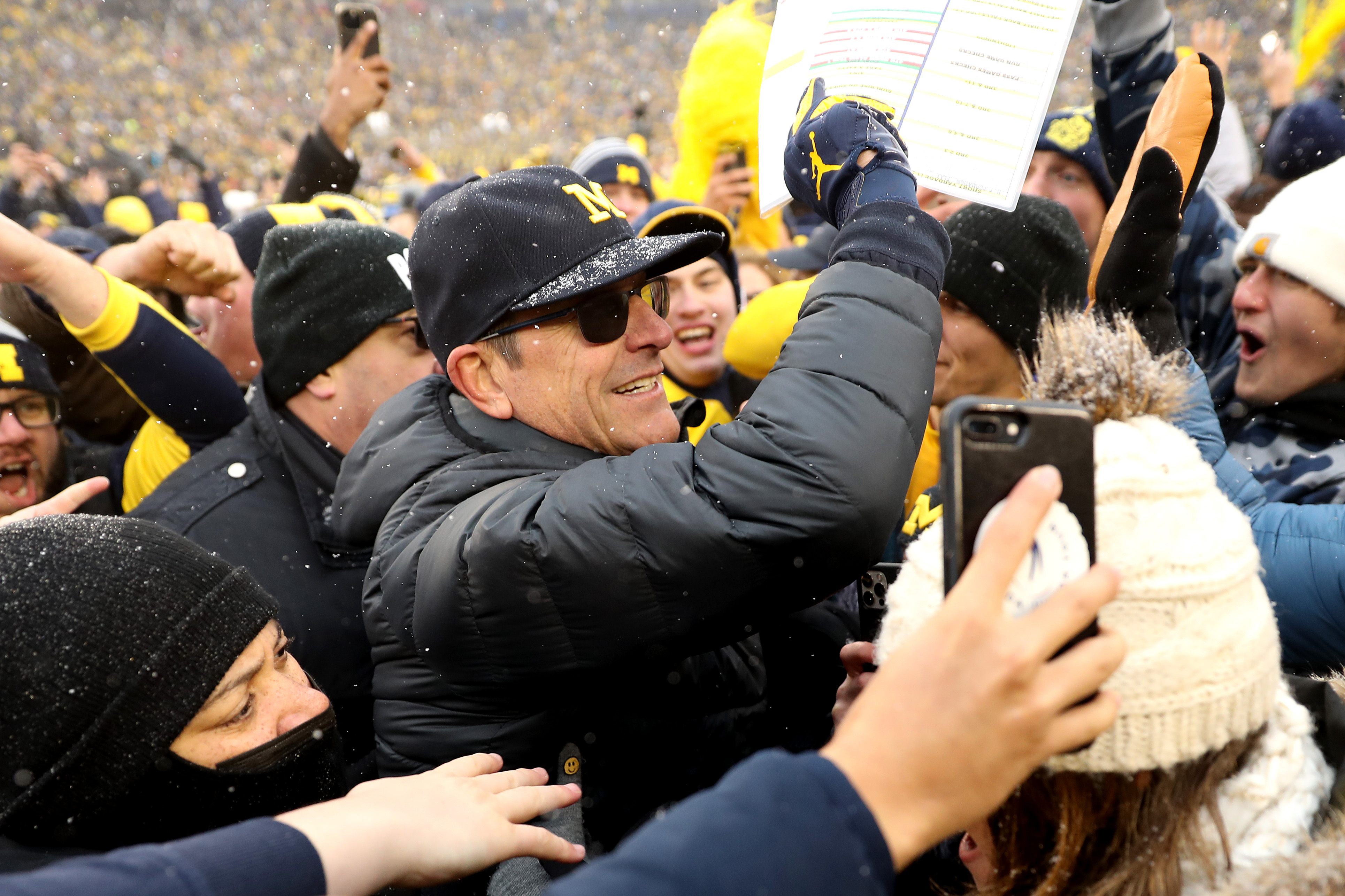 jim harbaugh earns 500k contract bonus after michigan s big ten title game berth bleacher report latest news videos and highlights