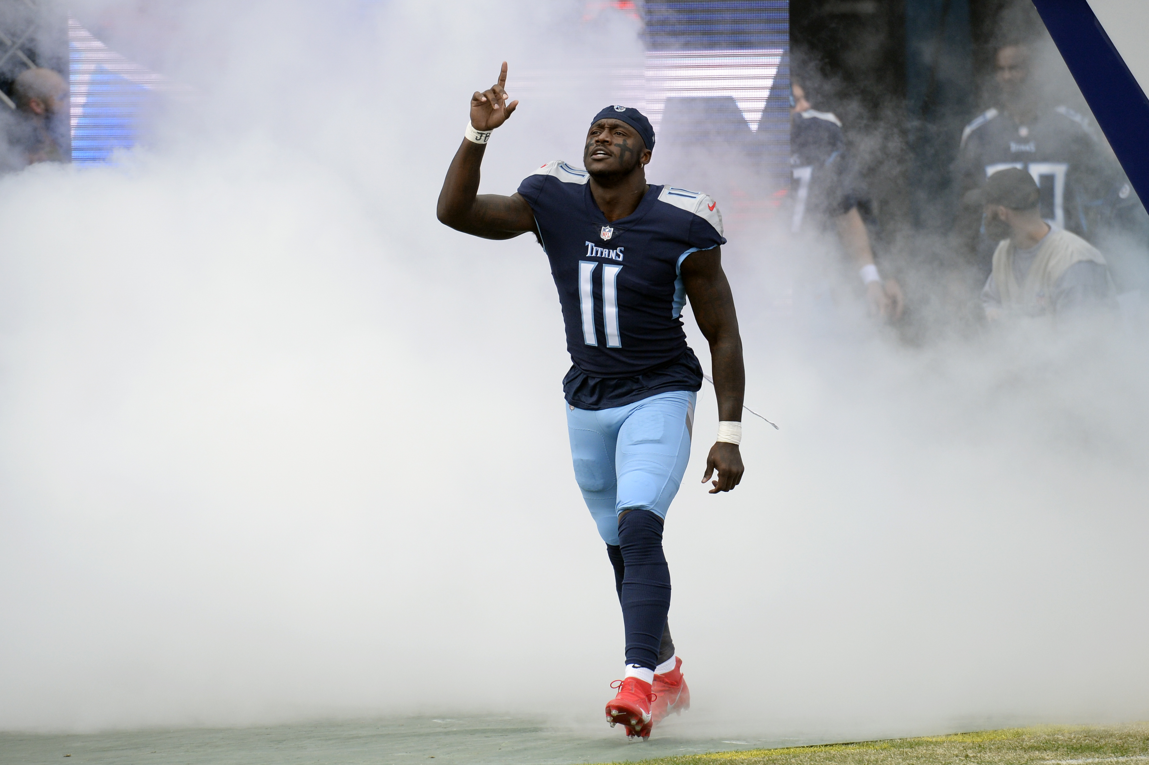 A.J. Brown Reacts to Titans' 'TNF' Win vs. 49ers