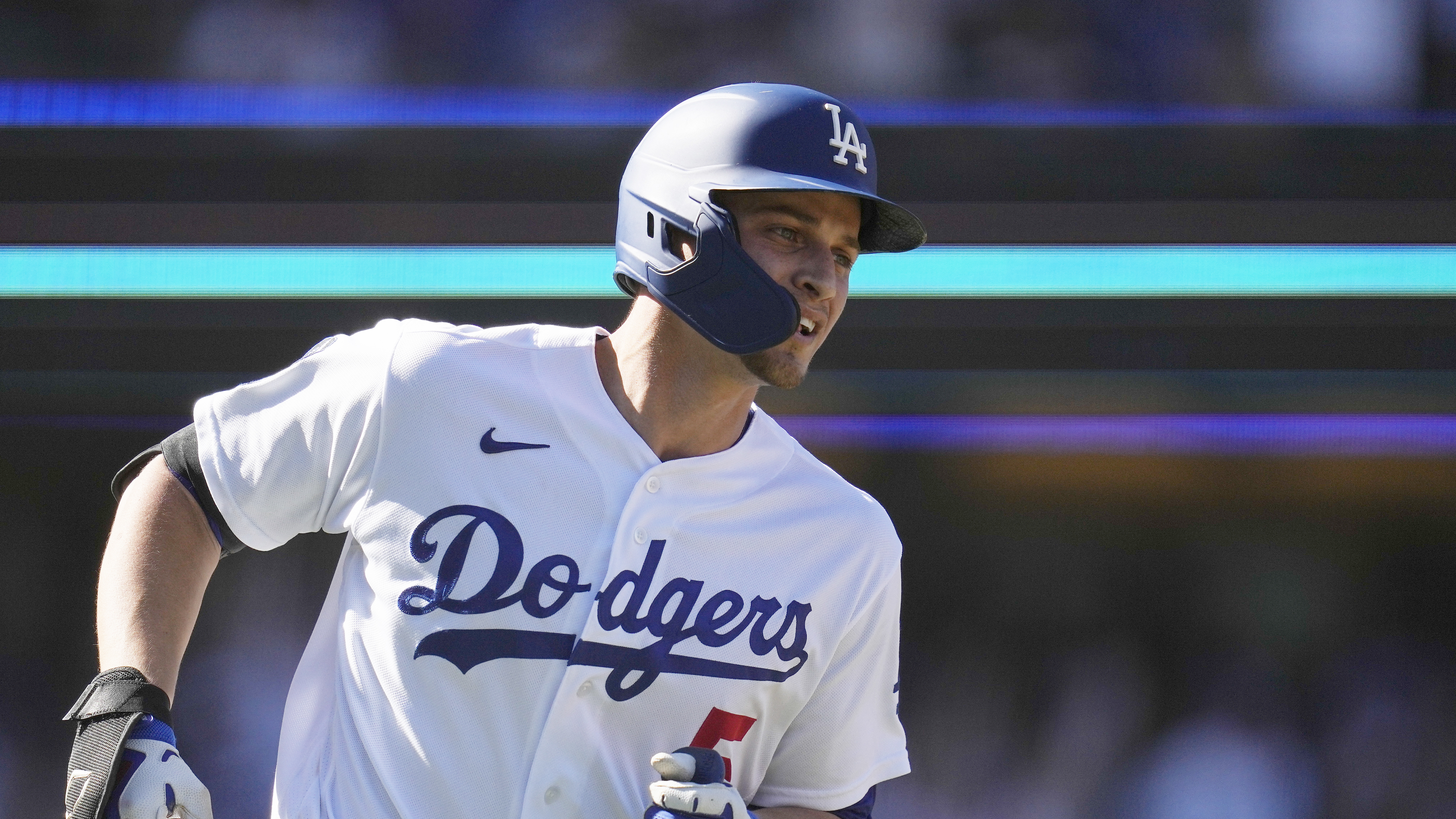 MLB Deadline News on X: Corey Seager is officially a qualified
