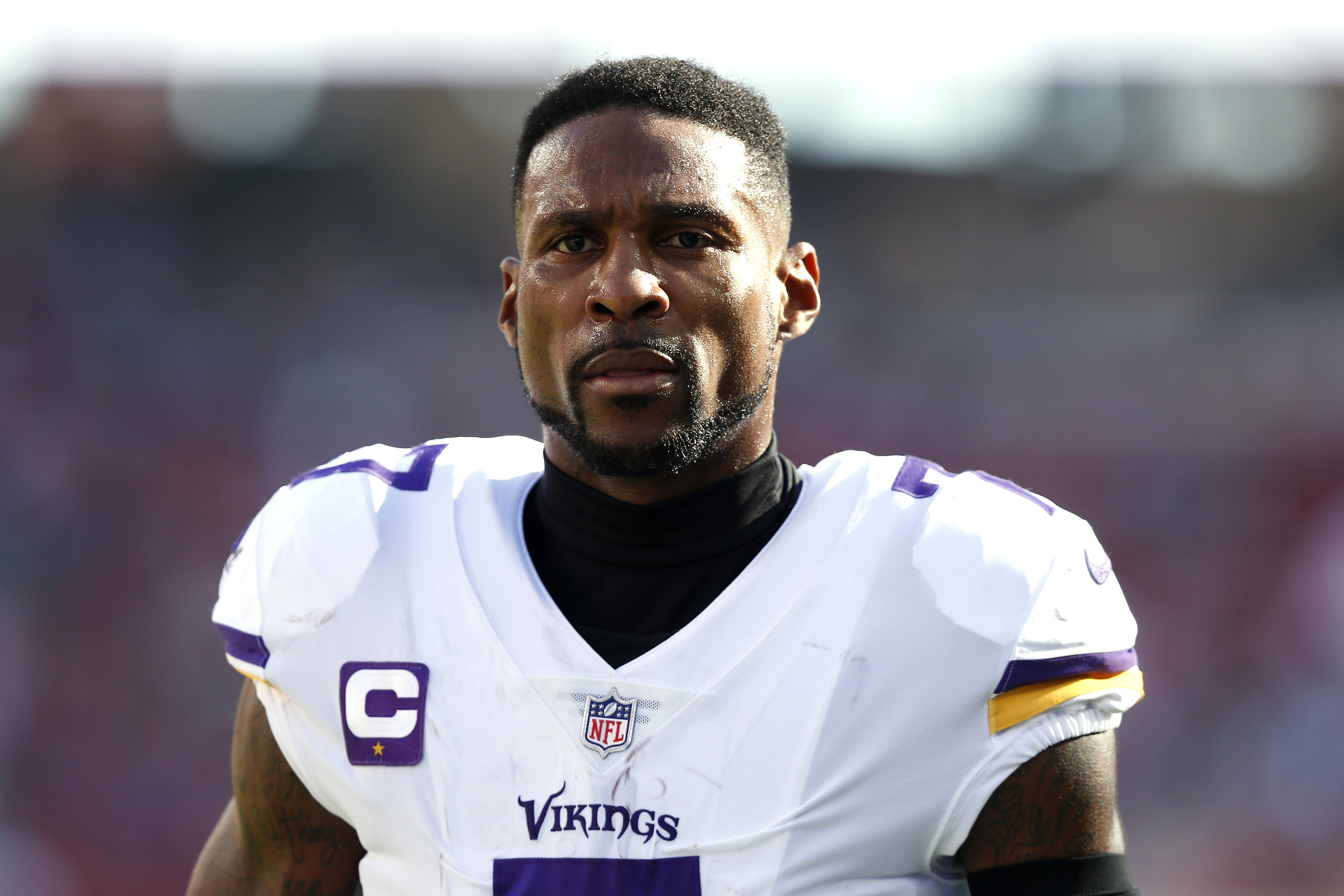 Minnesota Vikings cornerback Patrick Peterson warms up before