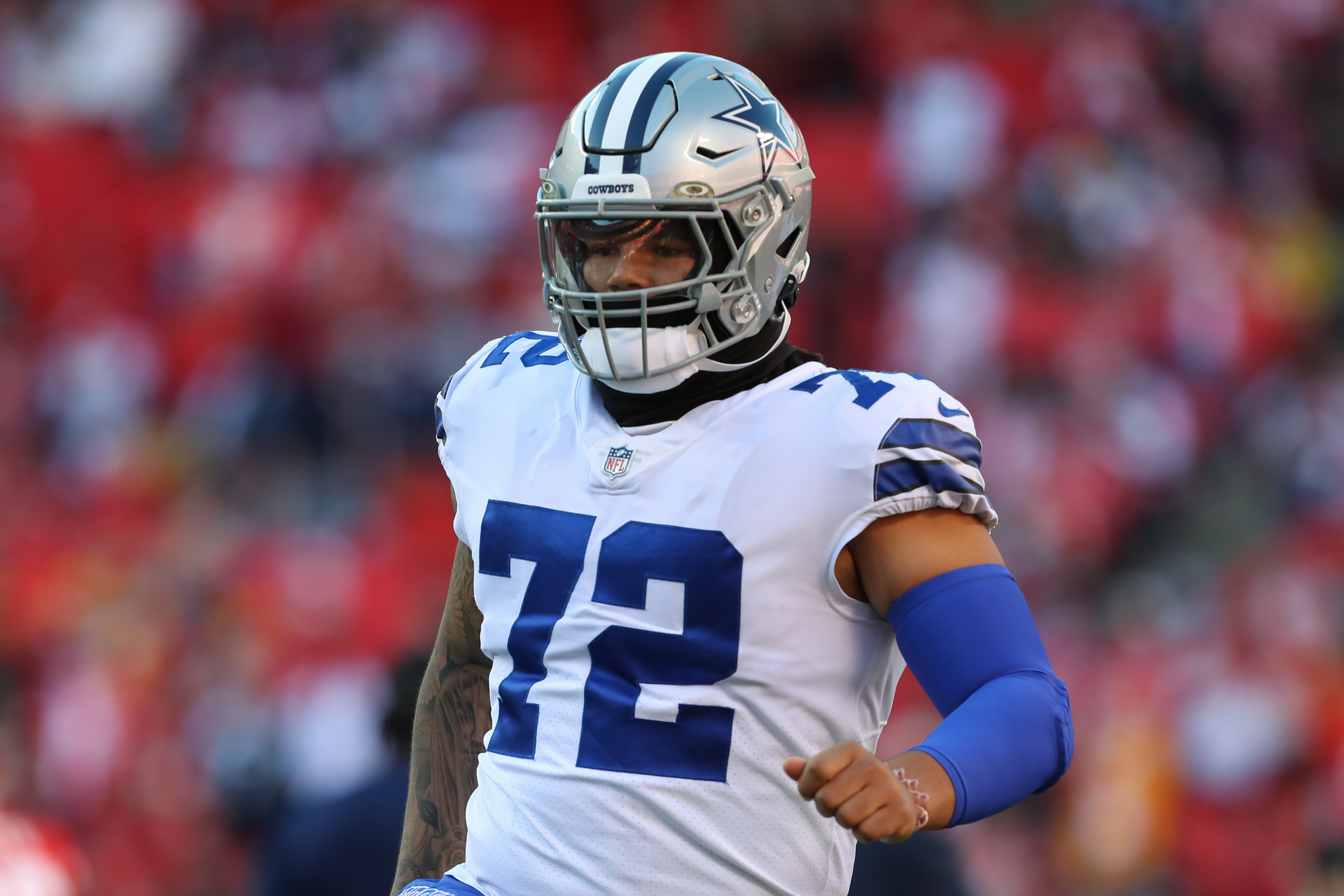 Cowboys' Trysten Hill Suspended 2 Games for Punching Raiders' John Simpson