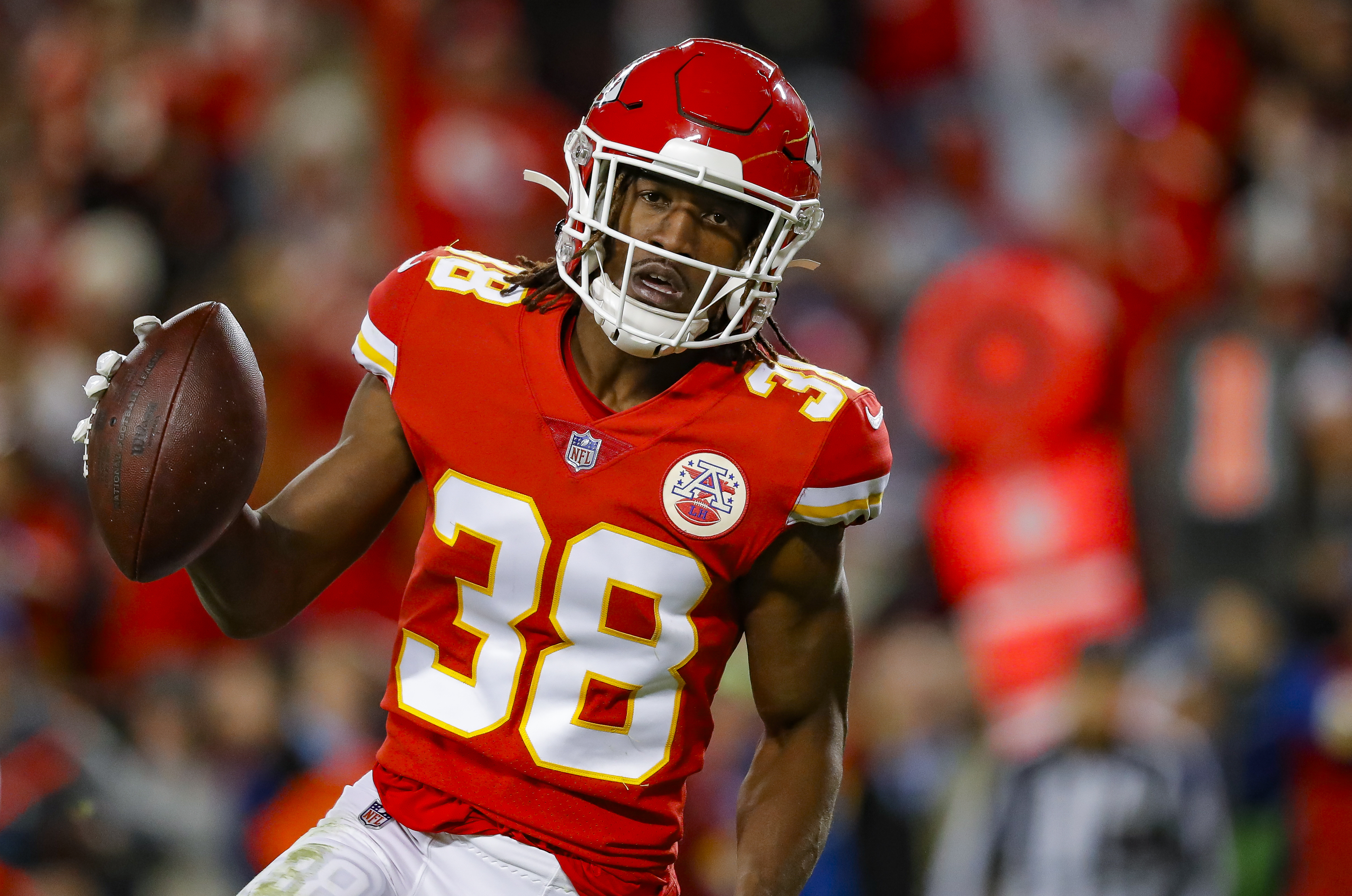 KANSAS CITY, MO - NOVEMBER 21: L'Jarius Sneed #38 of the Kansas City Chiefs runs with the ball after a fourth quarter interception against the Dallas Cowboys at Arrowhead Stadium on November 21, 2021 in Kansas City, Missouri. (Photo by David Eulitt/Getty Images)