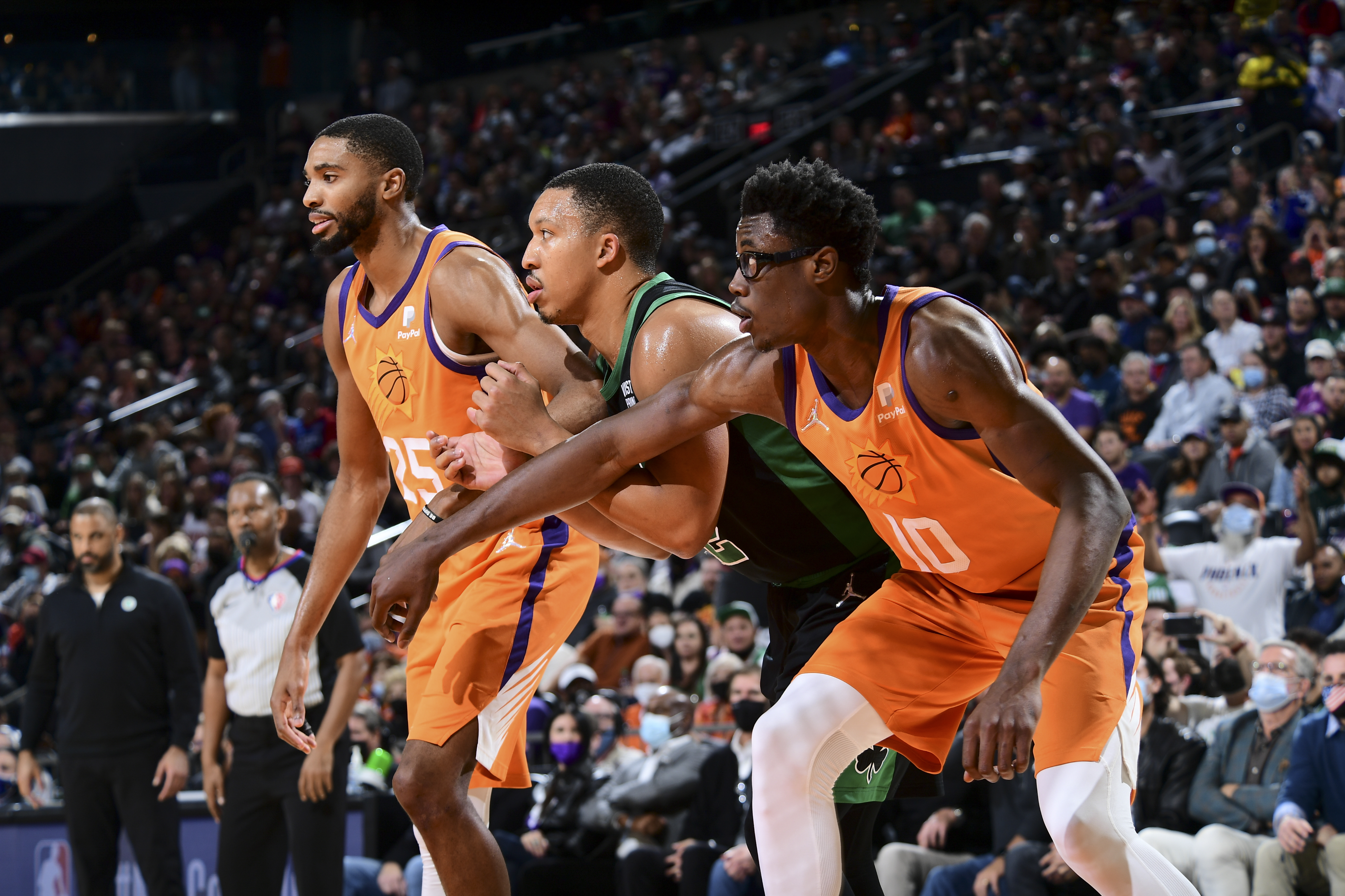 Seven NBA Observations on the Suns, Superstar Trade Rumors, and