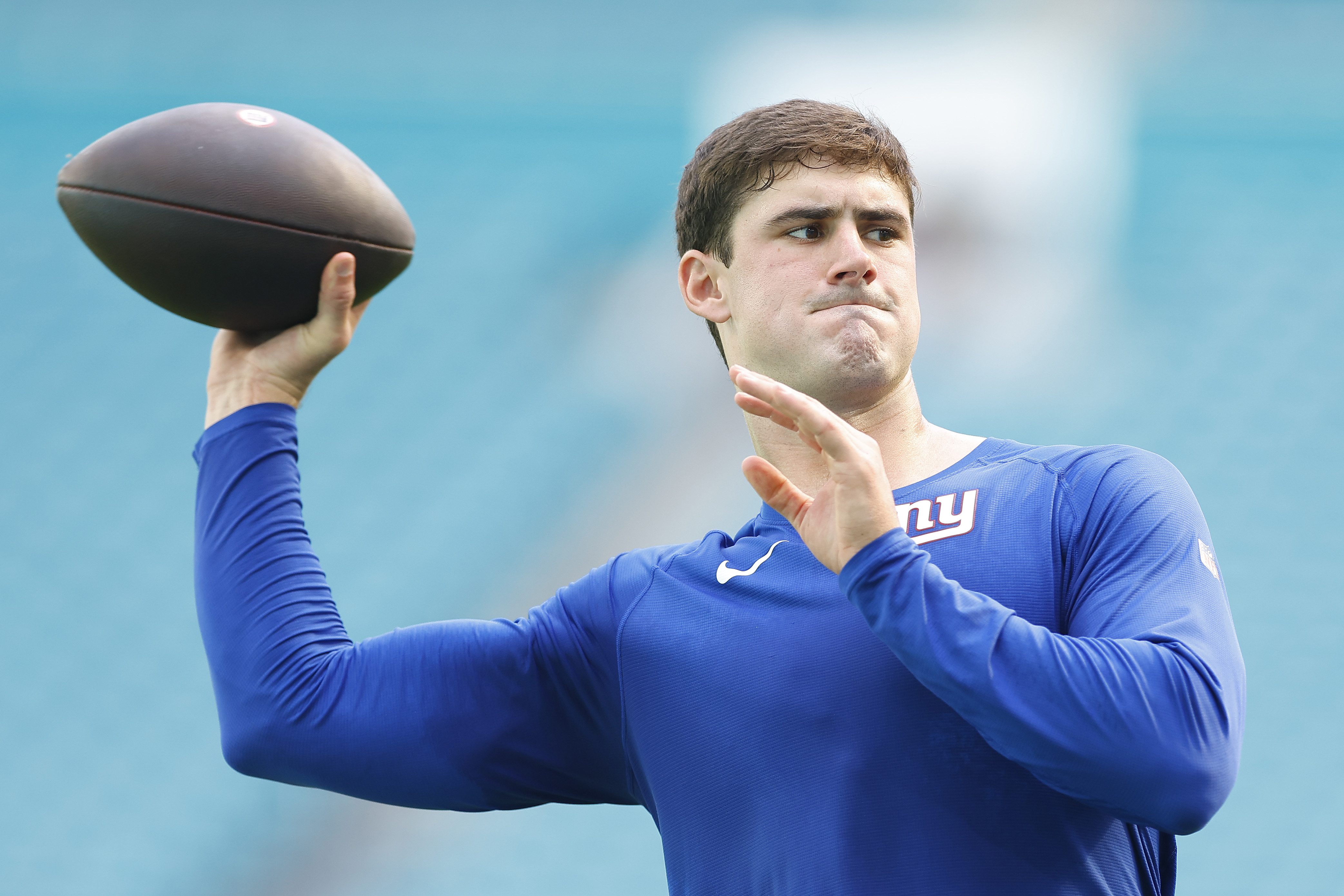 Giants' Daniel Jones Reportedly Shut Down for Rest of 2021 Season with Neck Inju..