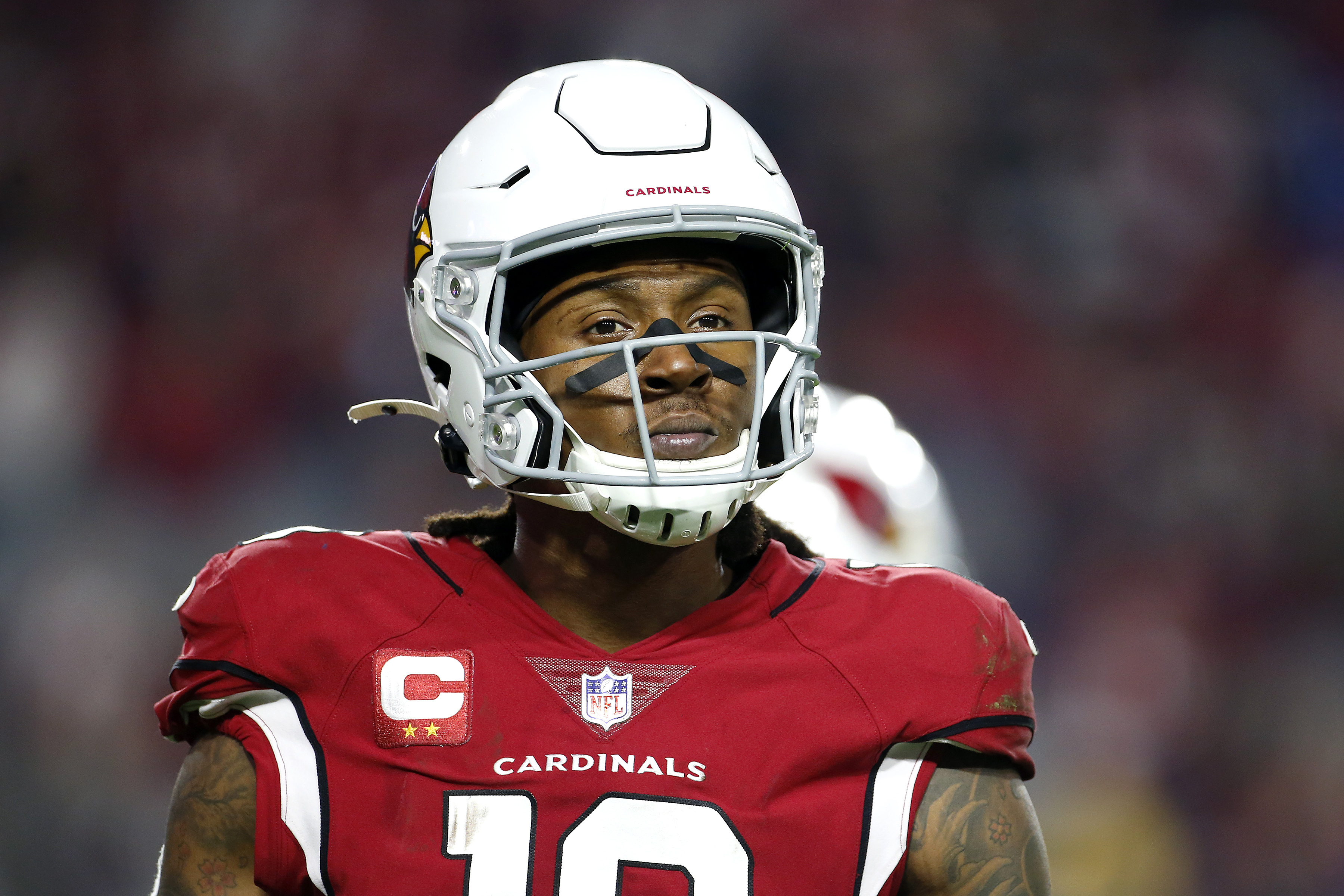 WR DeAndre Hopkins returns to lead Cardinals to 42-34 win over