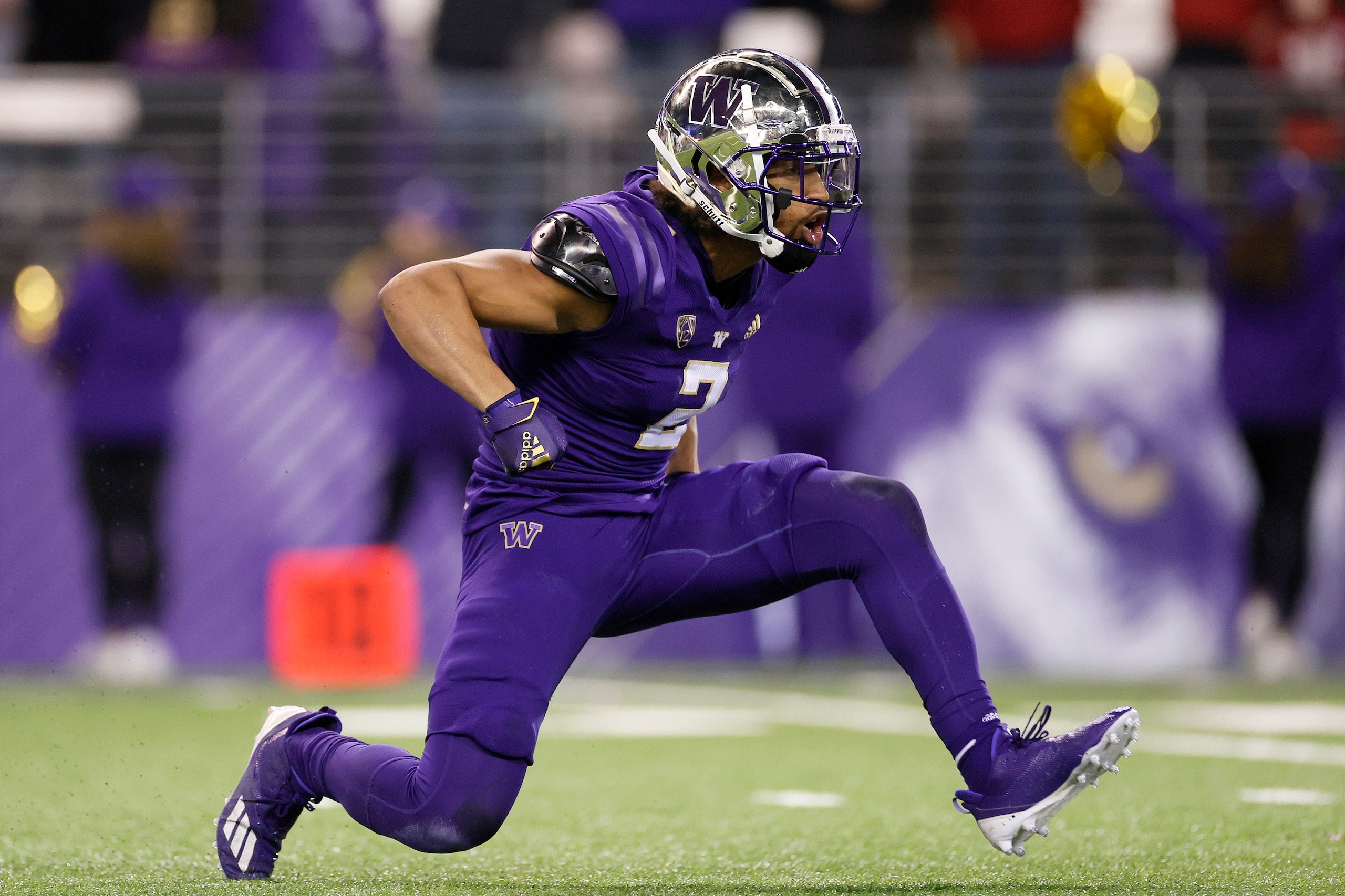 SEATTLE, WASHINGTON - NOVEMBER 26: Kyler Gordon #2 of the Washington Huskies reacts after a stop against the Washington State Cougars during the first quarter at Husky Stadium on November 26, 2021 in Seattle, Washington. (Photo by Steph Chambers/Getty Images) SEATTLE, WASHINGTON - NOVEMBER 26: Kyler Gordon #2 of the Washington Huskies reacts after a stop against the Washington State Cougars during the first quarter at Husky Stadium on November 26, 2021 in Seattle, Washington. (Photo by Steph Chambers/Getty Images)