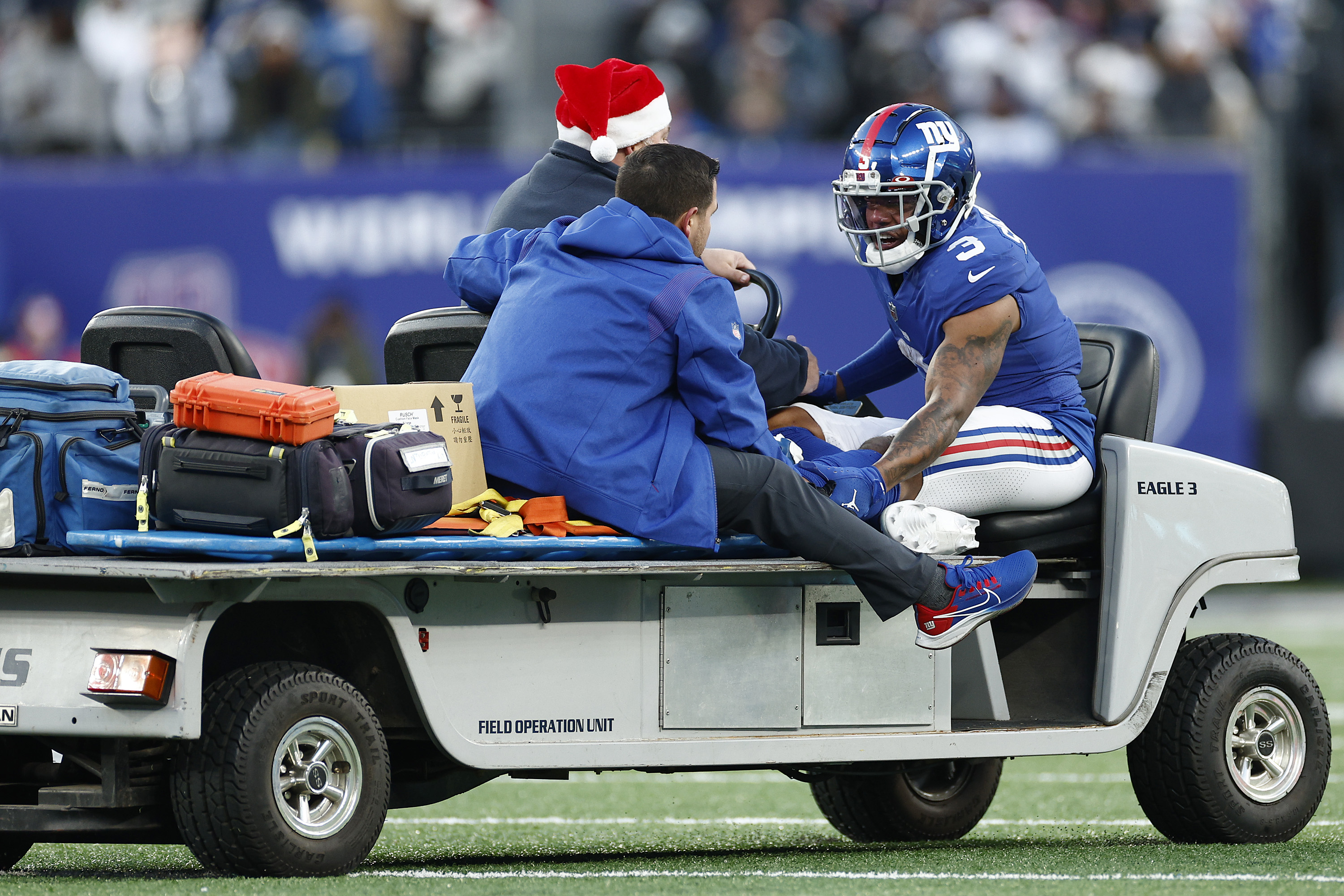 Sterling Shepard done for season after tearing left Achilles