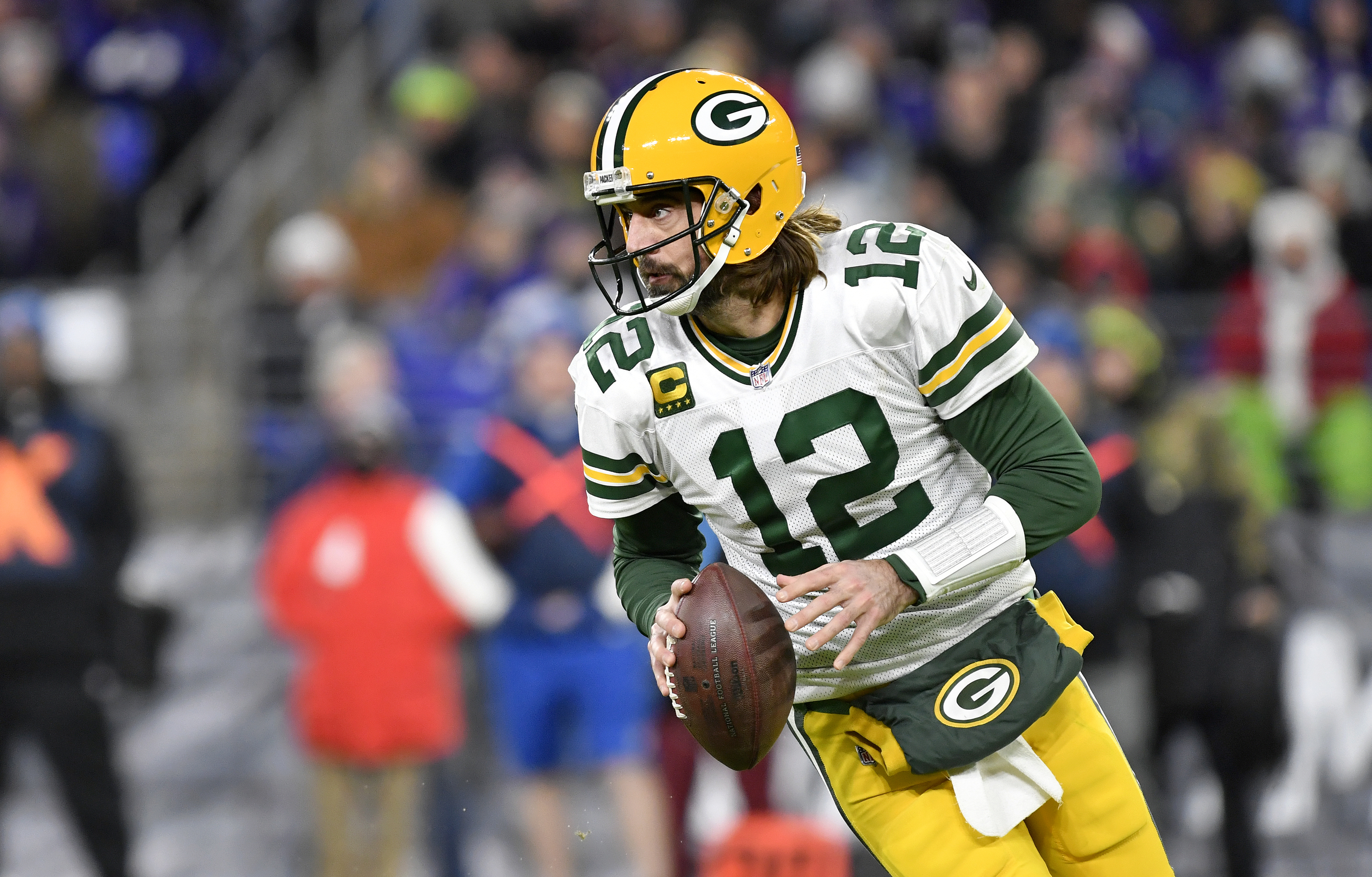 NFL MVP 2021 Odds: Packers' Aaron Rodgers Jumps Bucs' Tom Brady as New Favorite