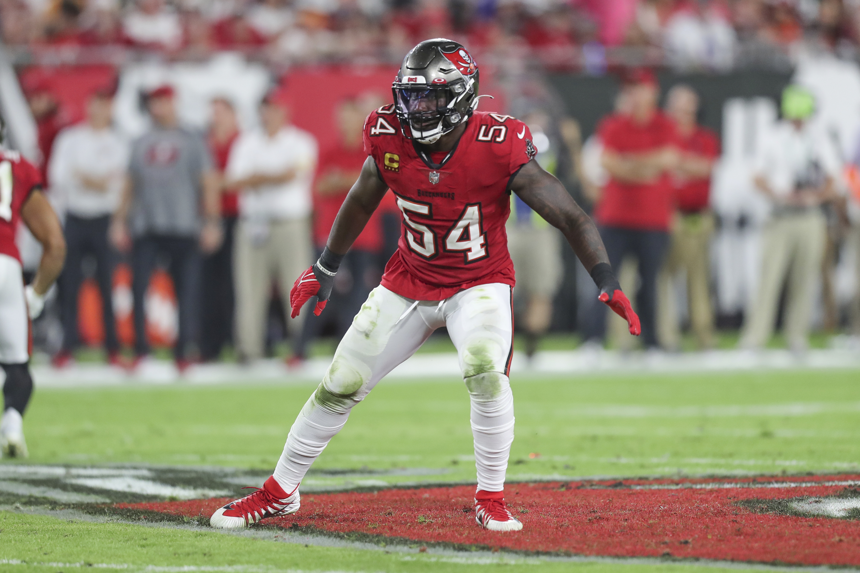 Report: Bucs' Lavonte David to Miss Rest of Regular Season Because of Foot Injury | News, Scores, Highlights, Stats, and Rumors | Bleacher Report