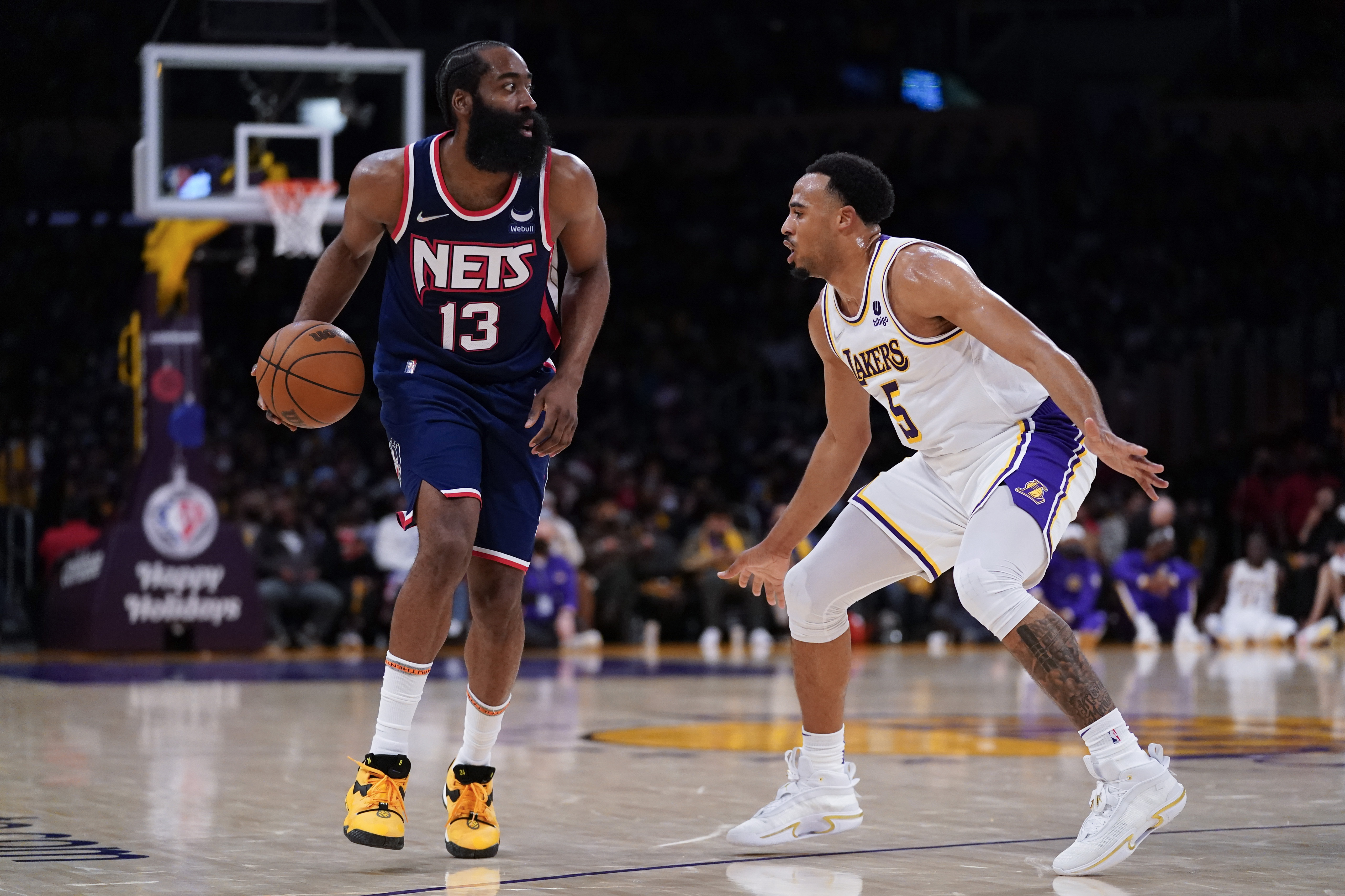 Nets, Patty Mills dethrone LeBron James' Lakers on Christmas Day