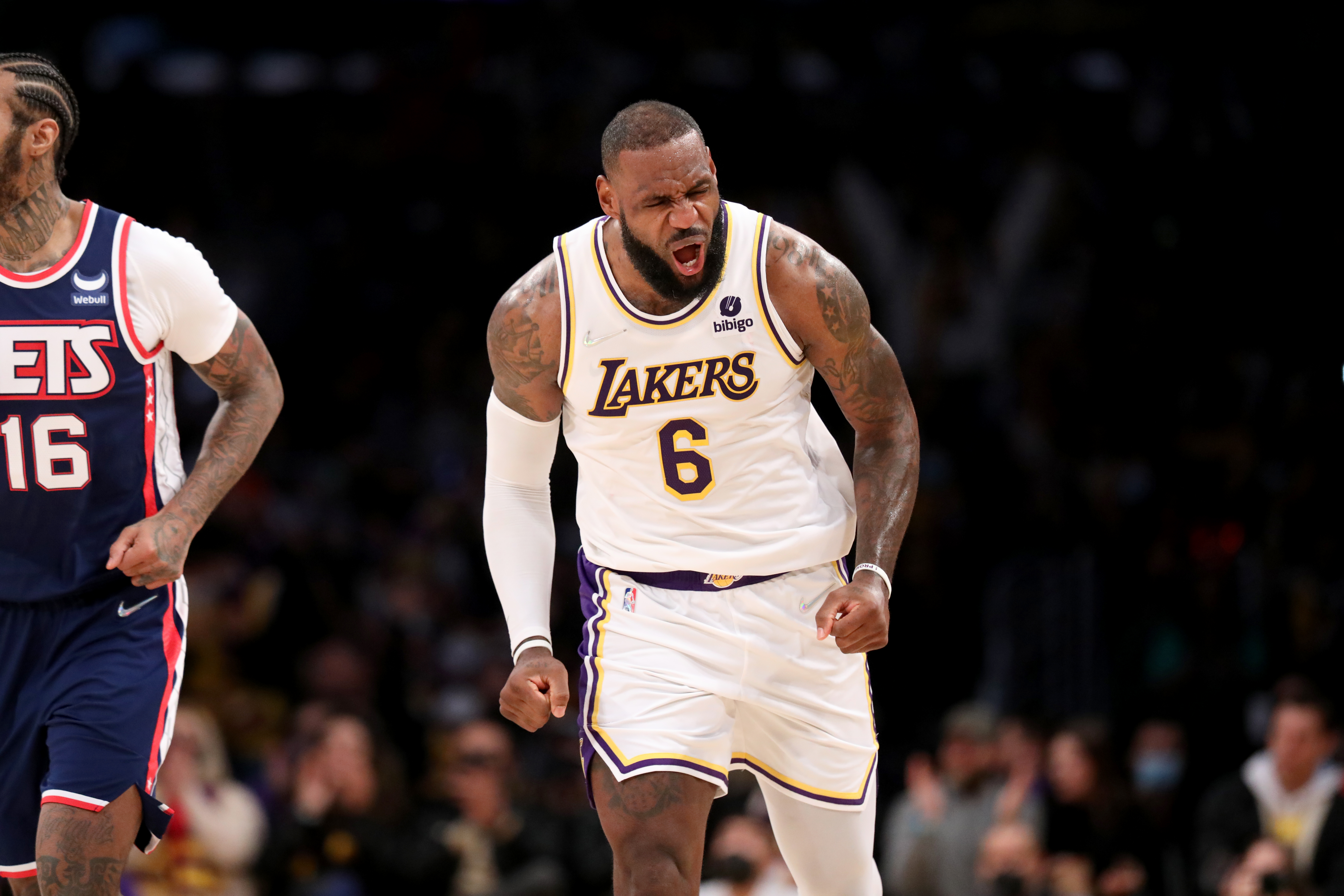 Lakers' LeBron James Becomes 3rd Player All-Time With 36,000 Career Points thumbnail