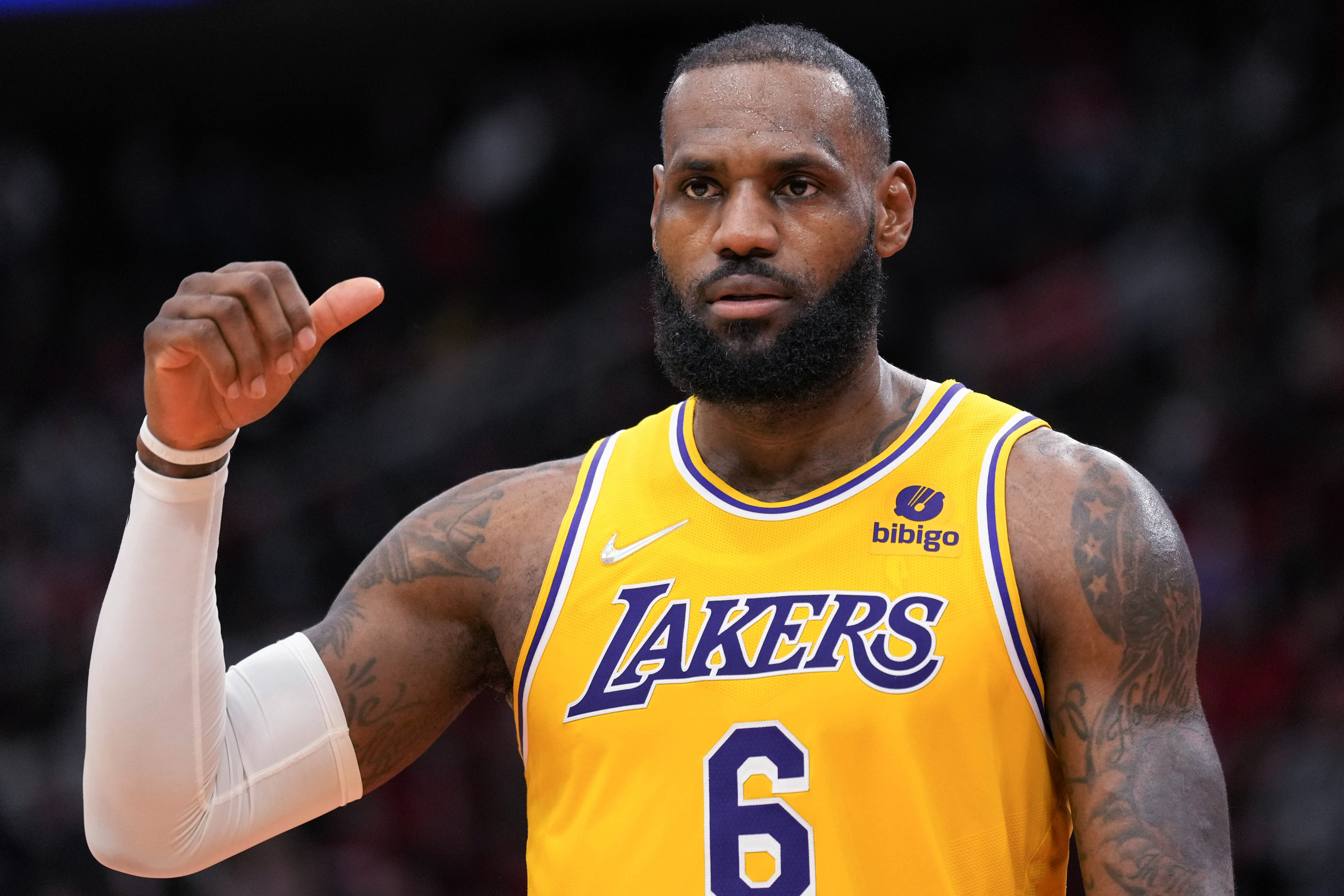 Lakers' LeBron James 'Is Unbelievable' for Playing Center vs. Rockets, Says  Fizdale | News, Scores, Highlights, Stats, and Rumors | Bleacher Report