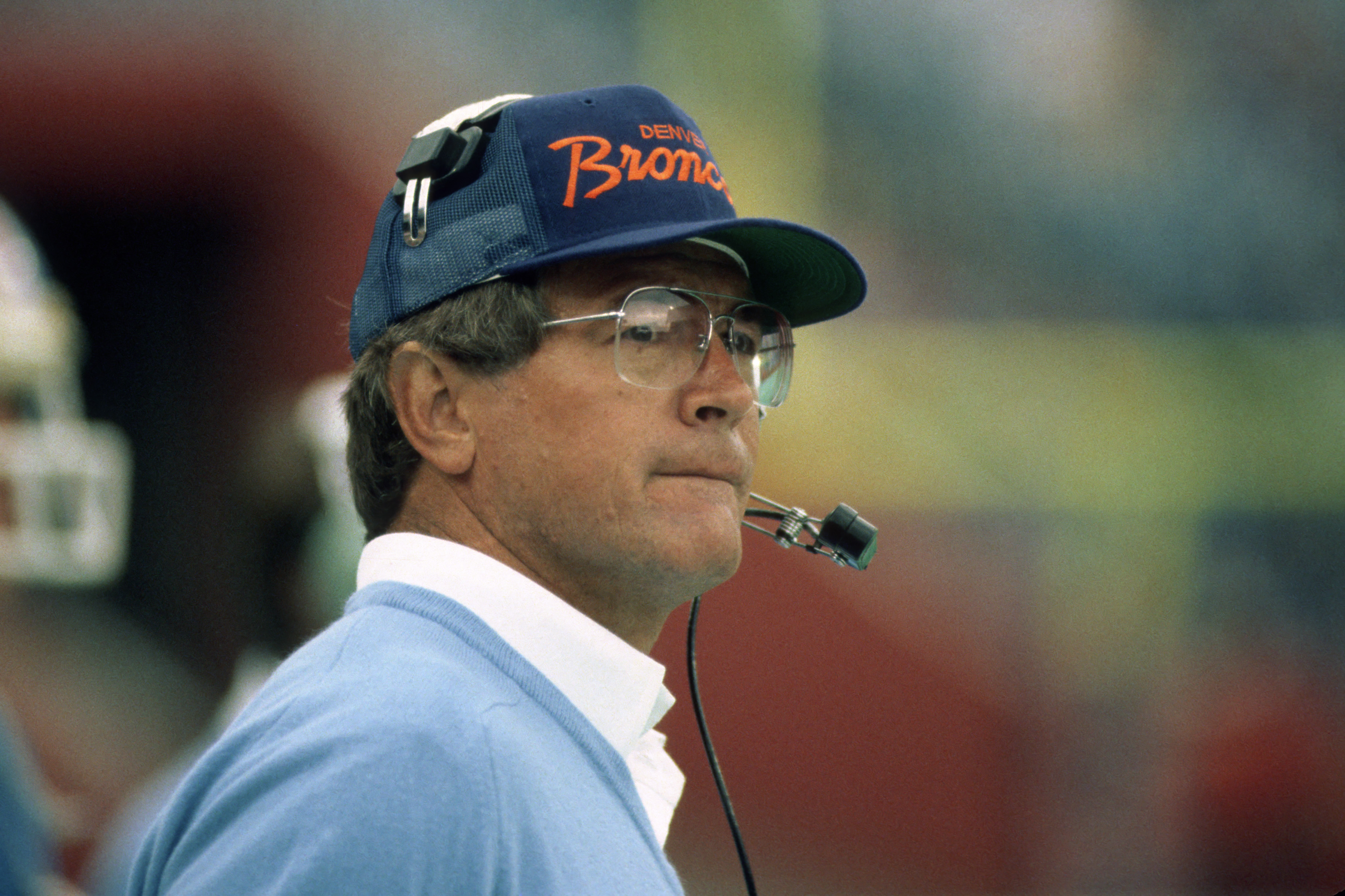 Former Broncos, Falcons, Giants HC, Cowboys RB Dan Reeves Dies at Age 77