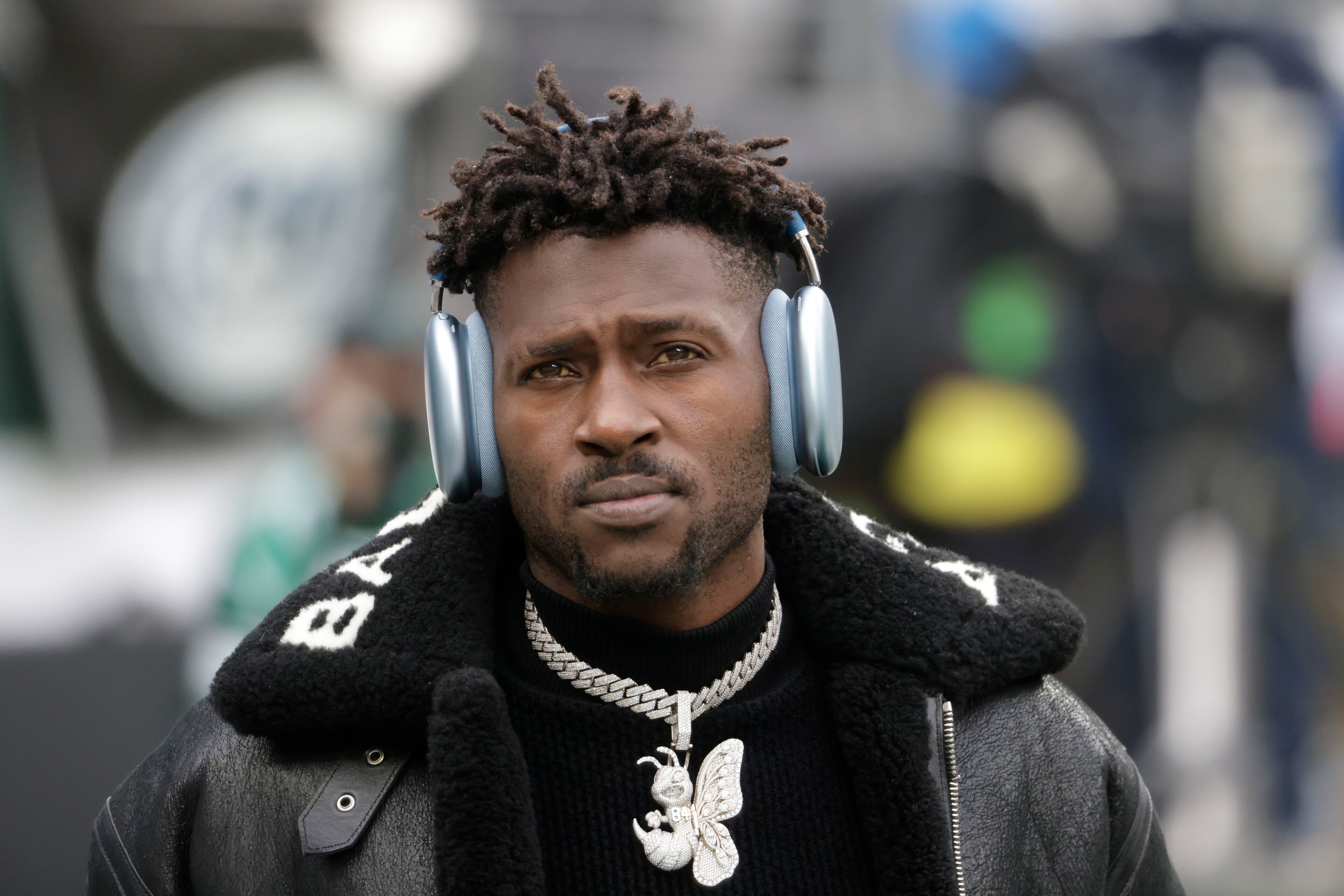 Tampa Bay Buccaneers' Antonio Brown walks on the field before an NFL football game against the New York Jets, Sunday, Jan. 2, 2022, in East Rutherford, N.J. (AP Photo/Corey Sipkin)