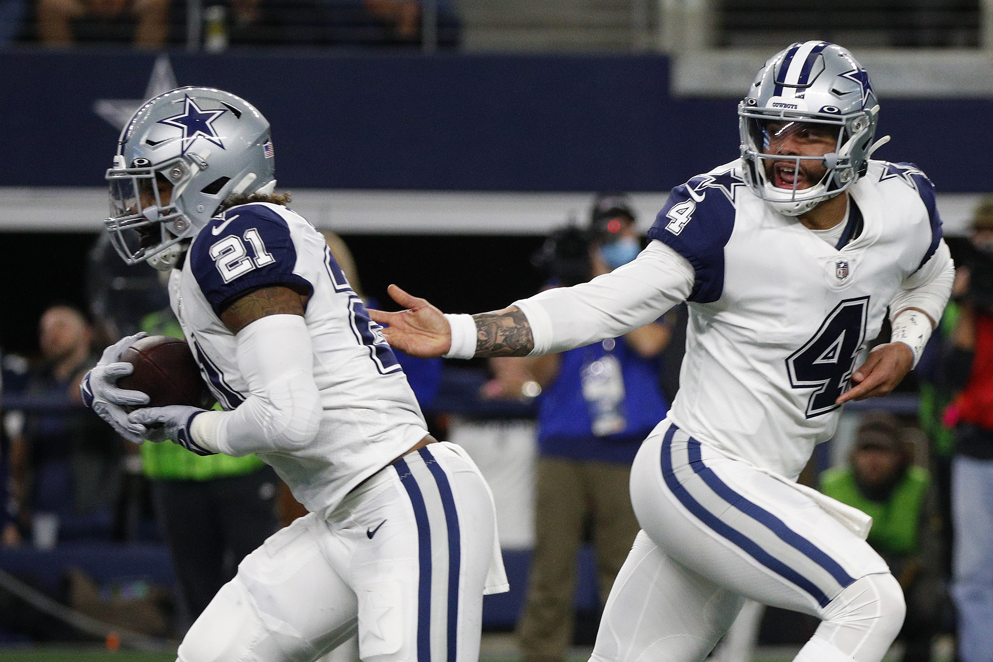 Should the Dallas Cowboys rest their starters in Week 18?