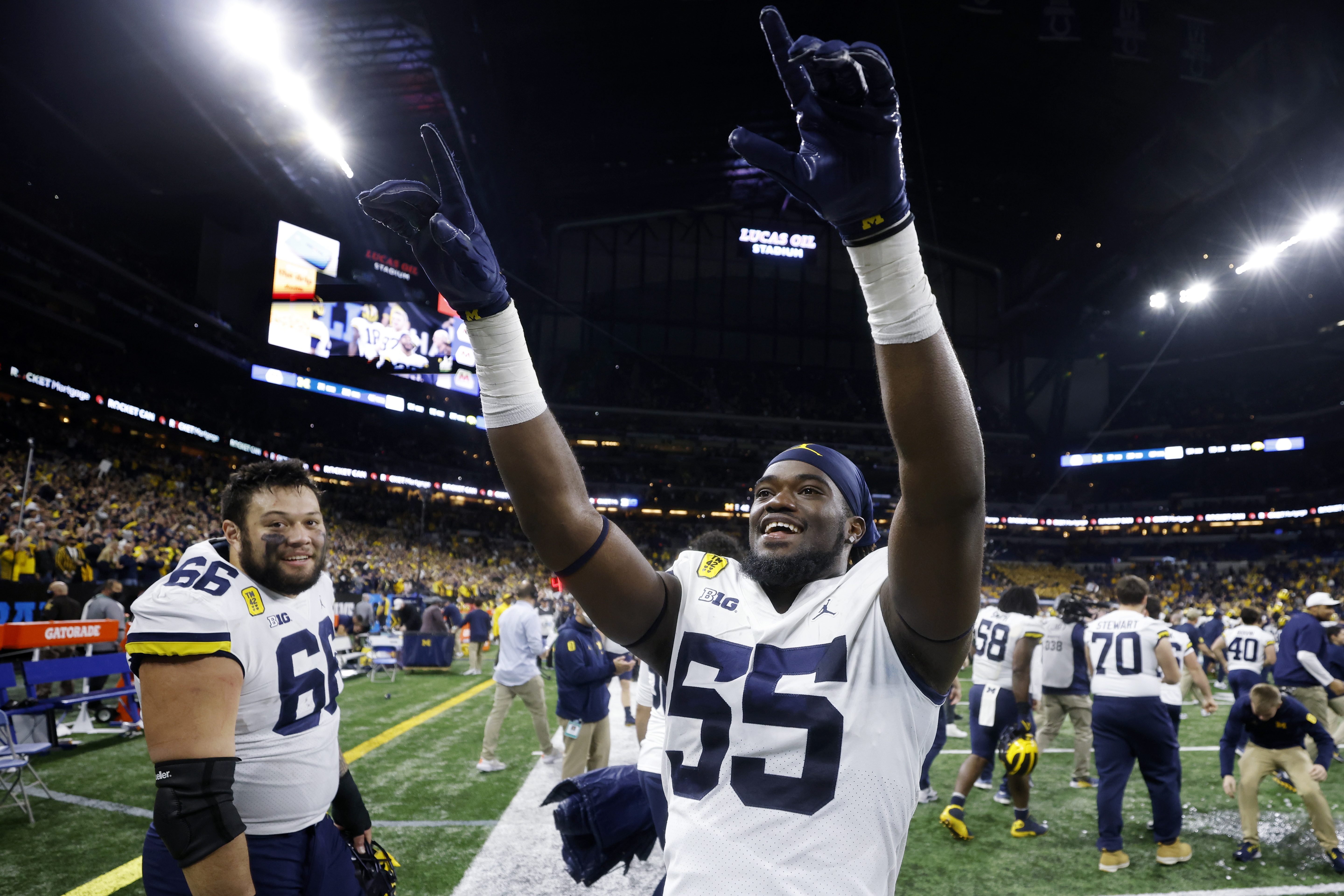 Michigan edge rusher David Ojabo to enter NFL draft