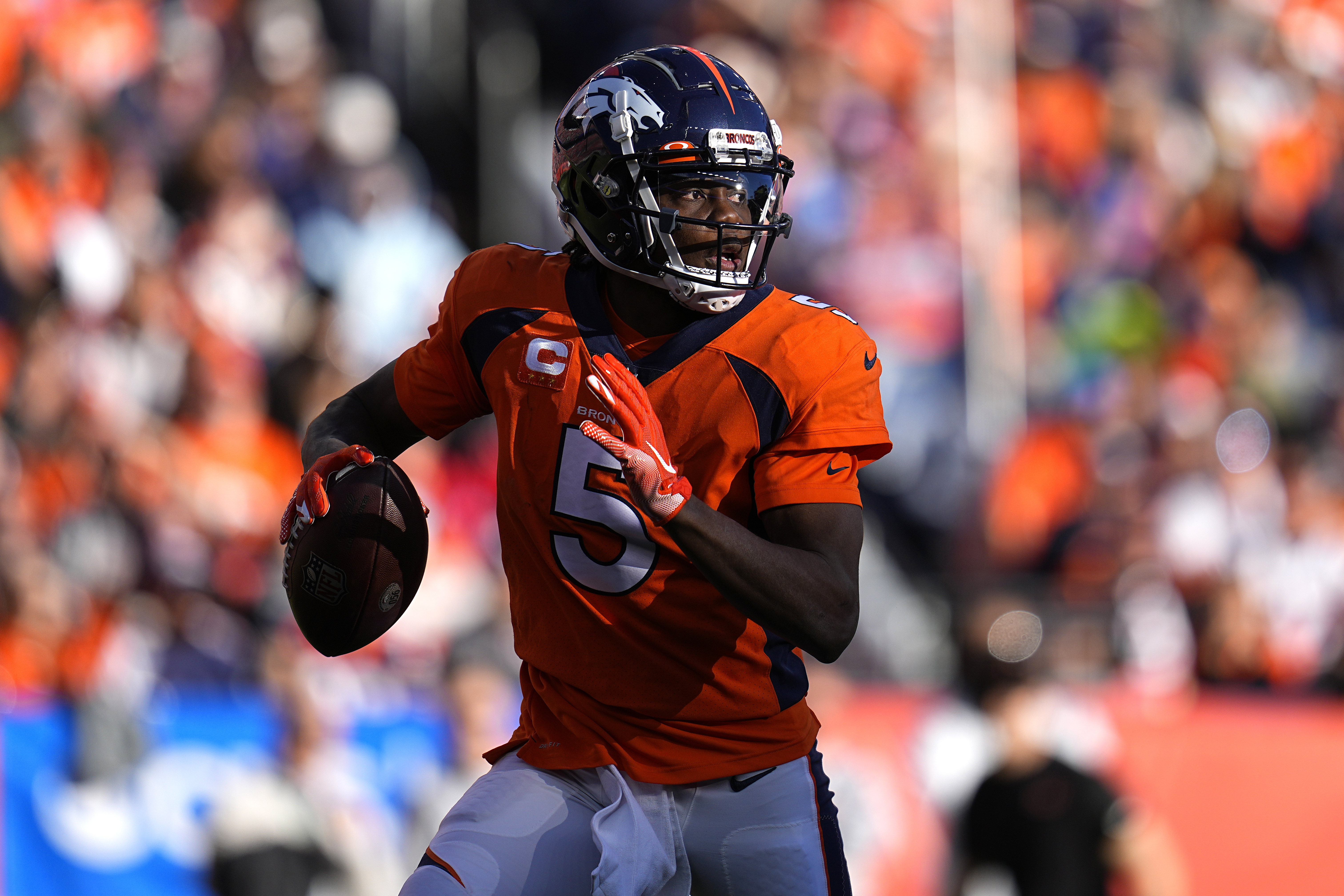 Broncos expect Teddy Bridgewater to start despite sore foot