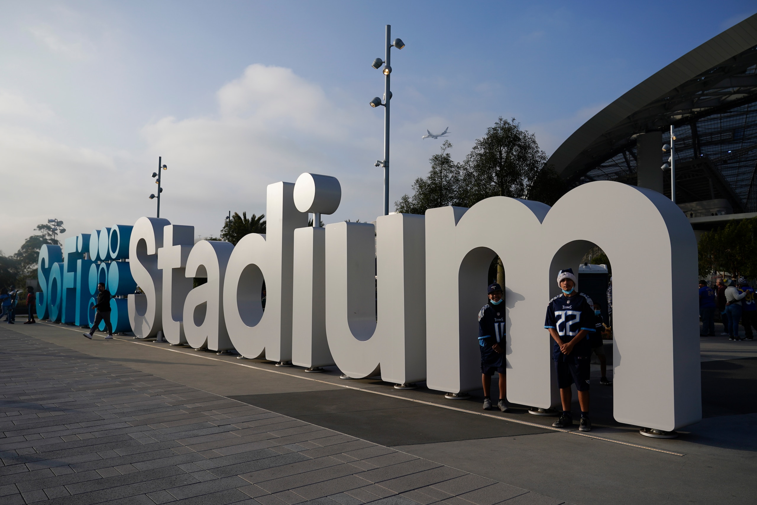 Fans for the Tennessee Titans and the Los Angeles Rams before an NFL football game at SoFi Stadium, Sunday, Nov. 7, 2021, in Inglewood, Calif. (AP Photo/Marcio Jose Sanchez) Fans for the Tennessee Titans and the Los Angeles Rams before an NFL football game at SoFi Stadium, Sunday, Nov. 7, 2021, in Inglewood, Calif. (AP Photo/Marcio Jose Sanchez)