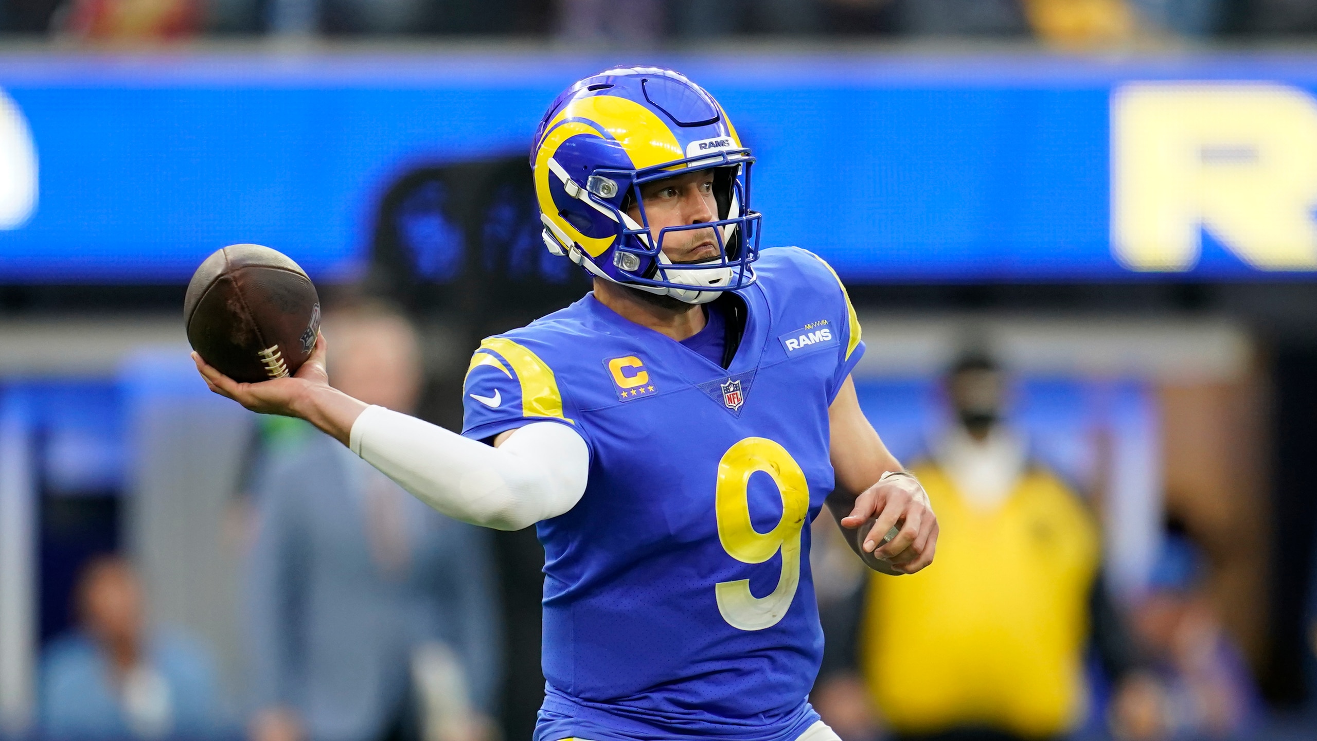 Los Angeles Rams quarterback Matthew Stafford (9) throws a pass during an NFL football game against the San Francisco 49ers Sunday, Jan. 9, 2022, in Inglewood, Calif. (AP Photo/Marcio Jose Sanchez)
