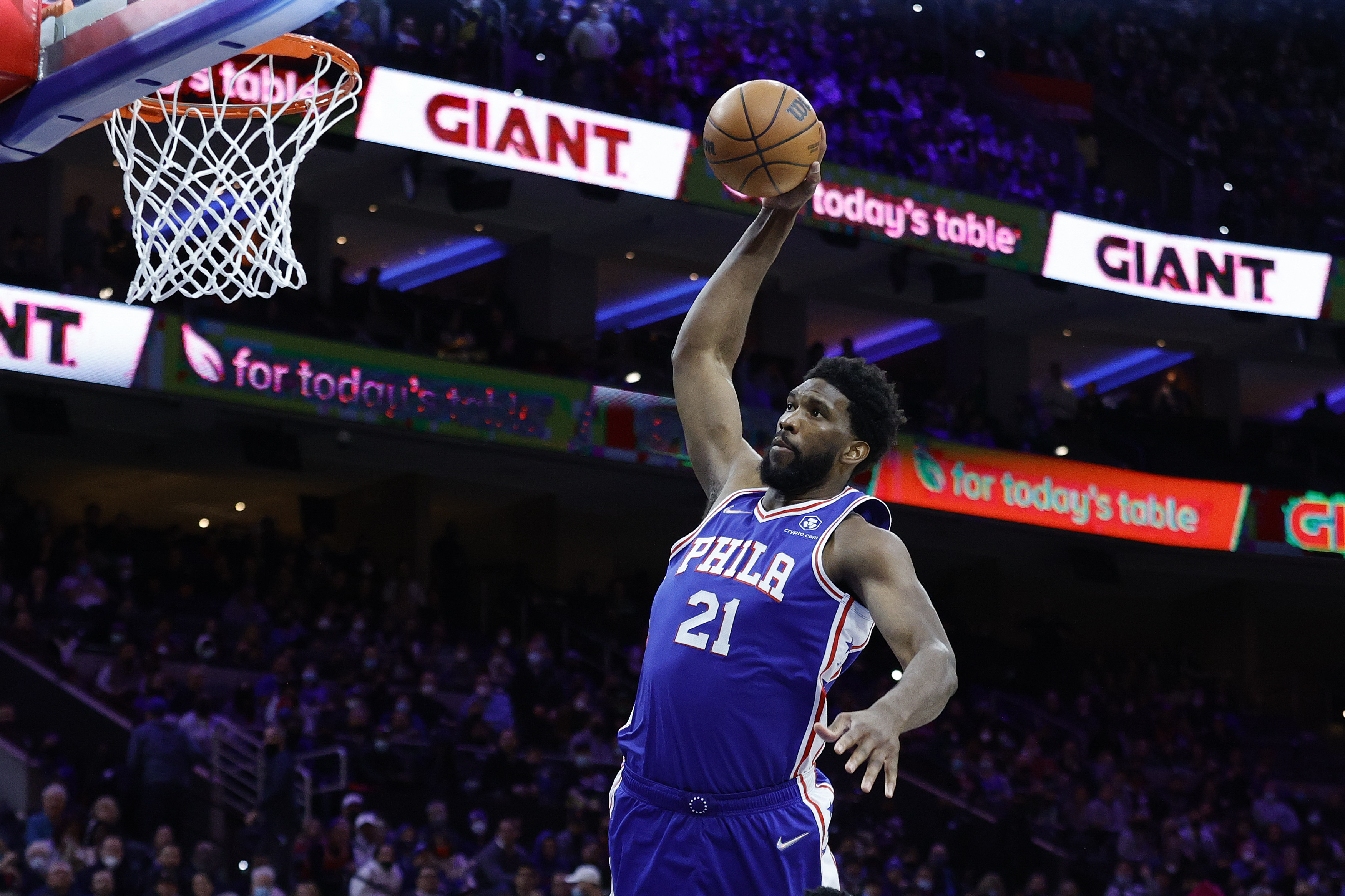 Joel store embiid dunk