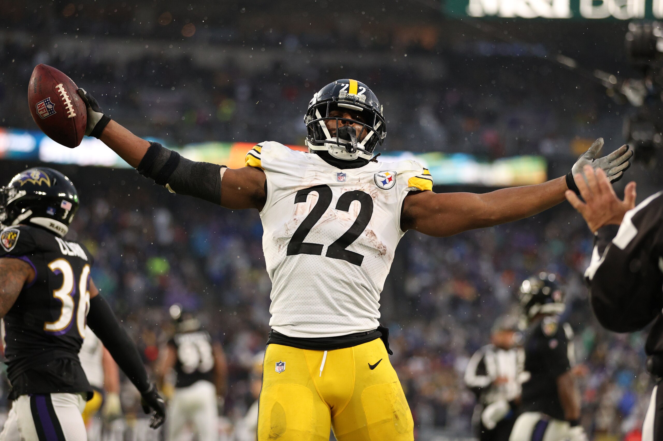 BALTIMORE, MARYLAND - JANUARY 09: Najee Harris #22 of the Pittsburgh Steelers celebrates after a play in over time in the game against the Baltimore Ravens at M&T Bank Stadium on January 09, 2022 in Baltimore, Maryland. (Photo by Patrick Smith/Getty Images)