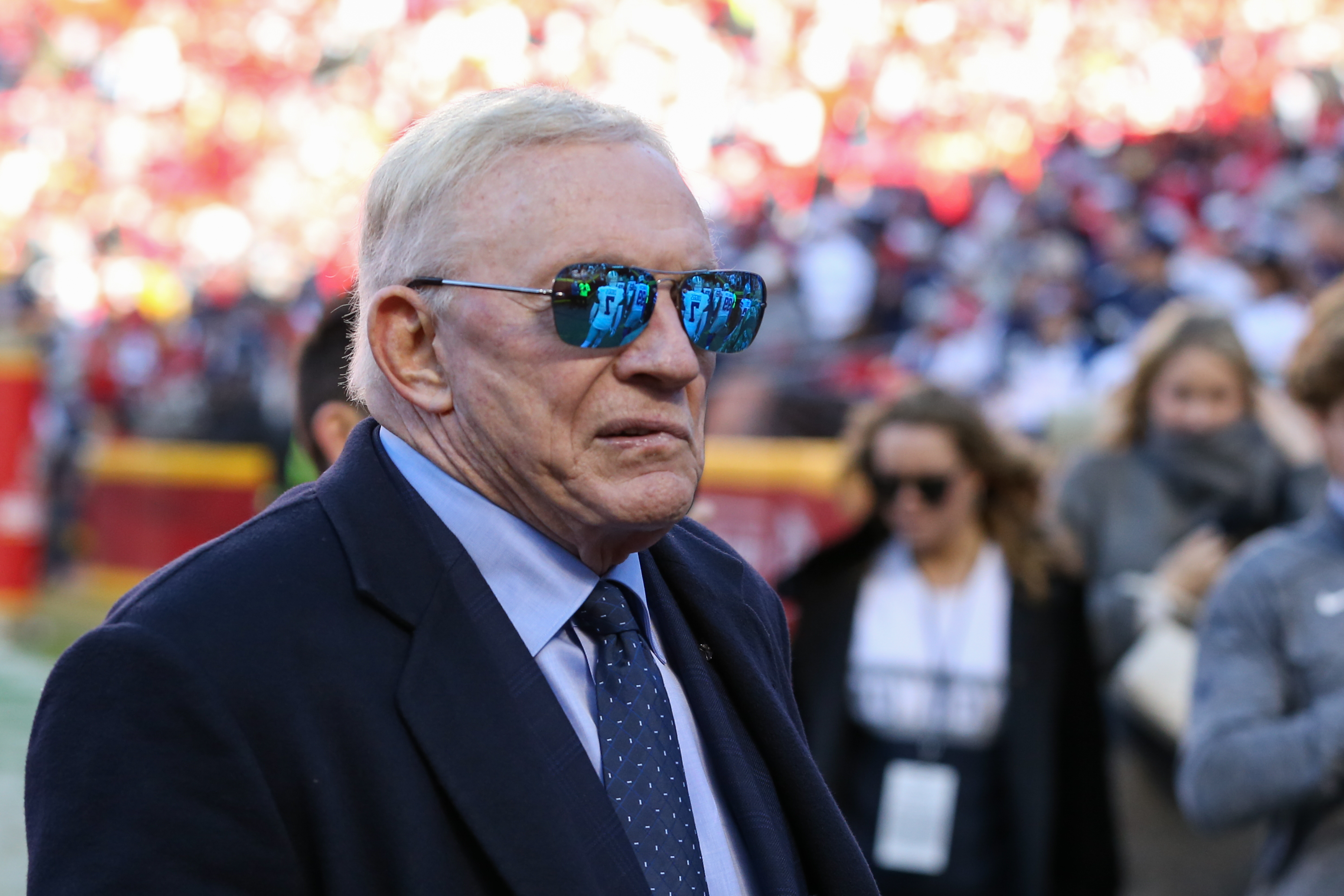 Cowboys' Jerry Jones Declines to Discuss Mike McCarthy's Job Status After 49ers Loss