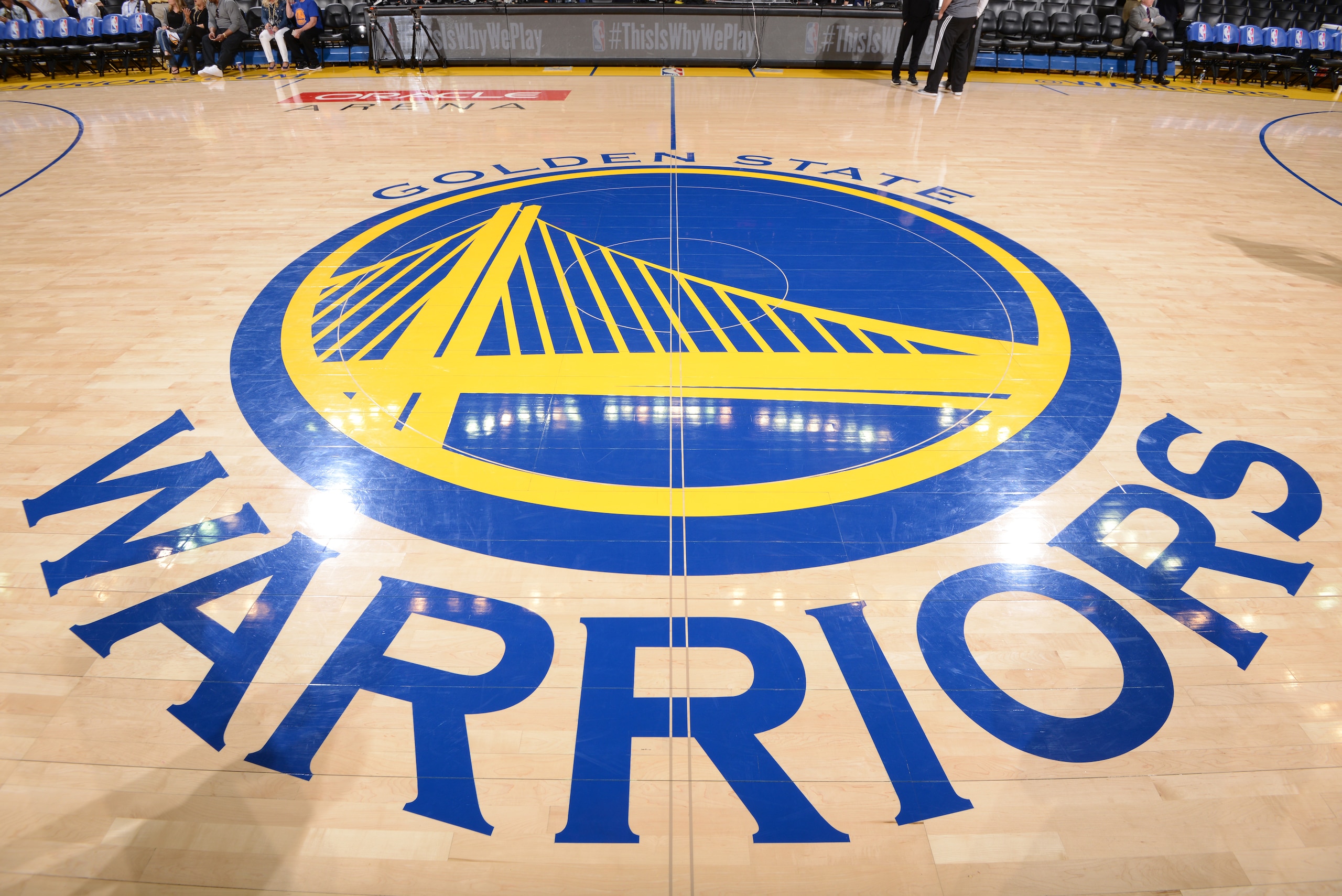 OAKLAND, CA - APRIL 4:  A shot of the Golden State Warriors logo before a game against the Minnesota Timberwolves on April 4, 2017 at ORACLE Arena in Oakland, California. NOTE TO USER: User expressly acknowledges and agrees that, by downloading and/or using this photograph, user is consenting to the terms and conditions of Getty Images License Agreement. Mandatory Copyright Notice: Copyright 2017 NBAE (Photo by Noah Graham/NBAE via Getty Images)