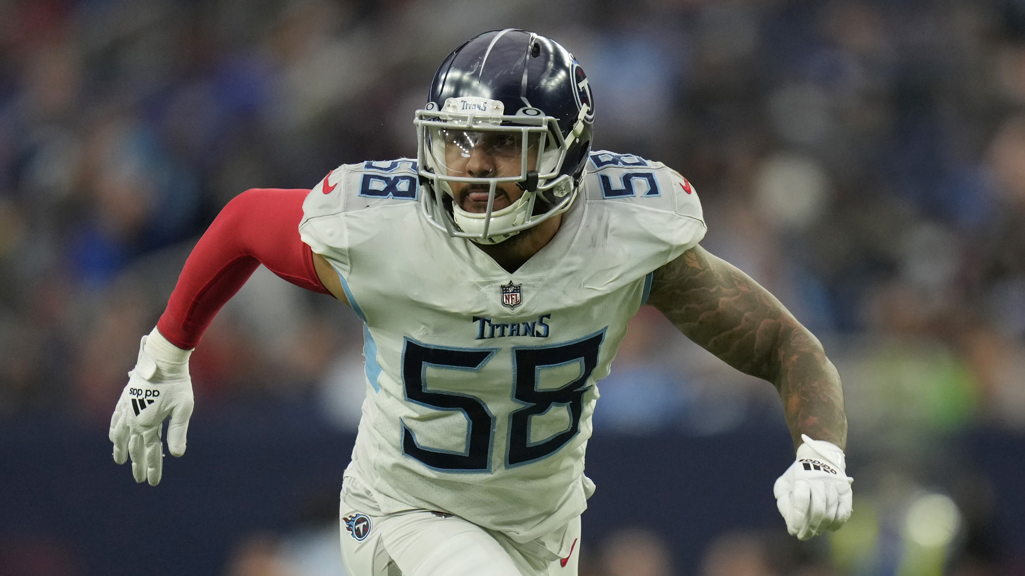 Harold Landry III, Titans Reportedly Agree to 5-Year, $87.5M Contract