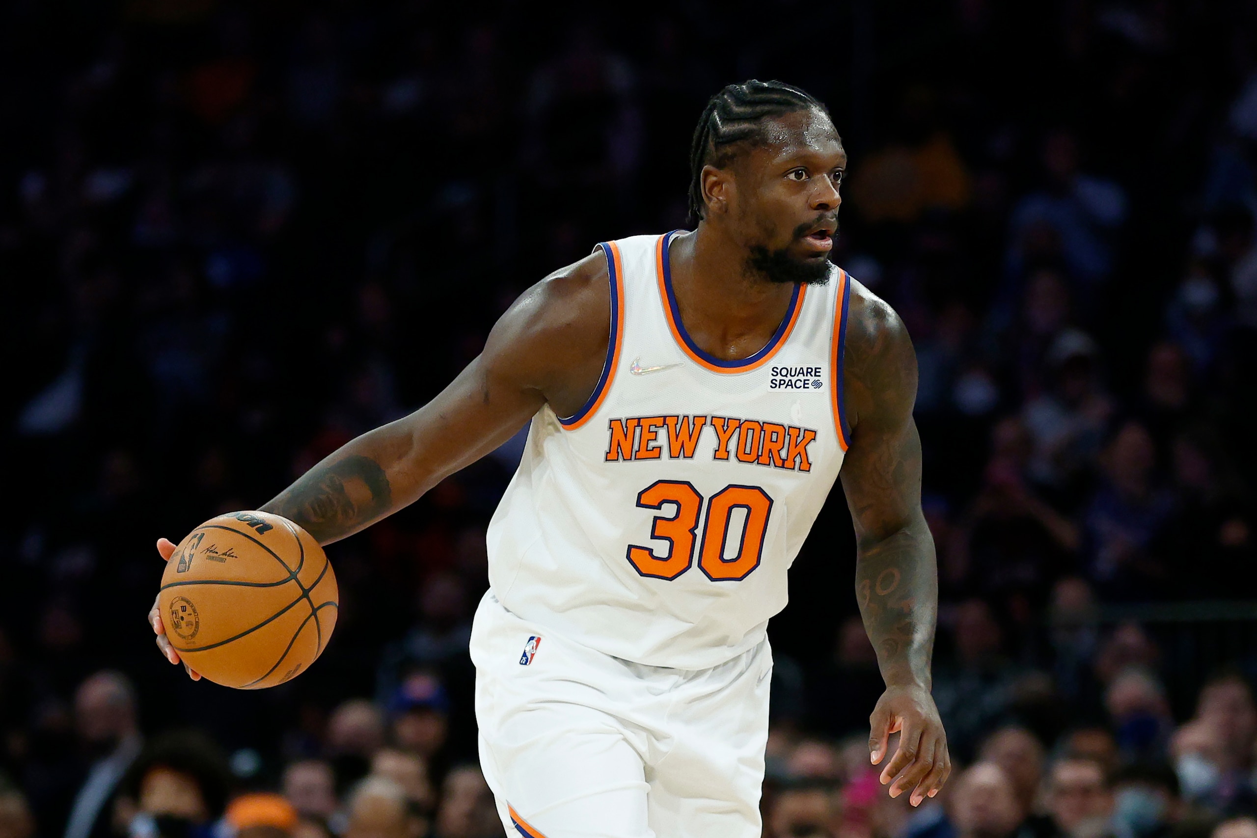 NEW YORK, NEW YORK - JANUARY 18: Julius Randle #30 of the New York Knicks dribbles during the second half against the Minnesota Timberwolves at Madison Square Garden on January 18, 2022 in New York City. The Timberwolves won 112-110. NOTE TO USER: User expressly acknowledges and agrees that, by downloading and or using this photograph, User is consenting to the terms and conditions of the Getty Images License Agreement. (Photo by Sarah Stier/Getty Images) NEW YORK, NEW YORK - JANUARY 18: Julius Randle #30 of the New York Knicks dribbles during the second half against the Minnesota Timberwolves at Madison Square Garden on January 18, 2022 in New York City. The Timberwolves won 112-110. NOTE TO USER: User expressly acknowledges and agrees that, by downloading and or using this photograph, User is consenting to the terms and conditions of the Getty Images License Agreement. (Photo by Sarah Stier/Getty Images)