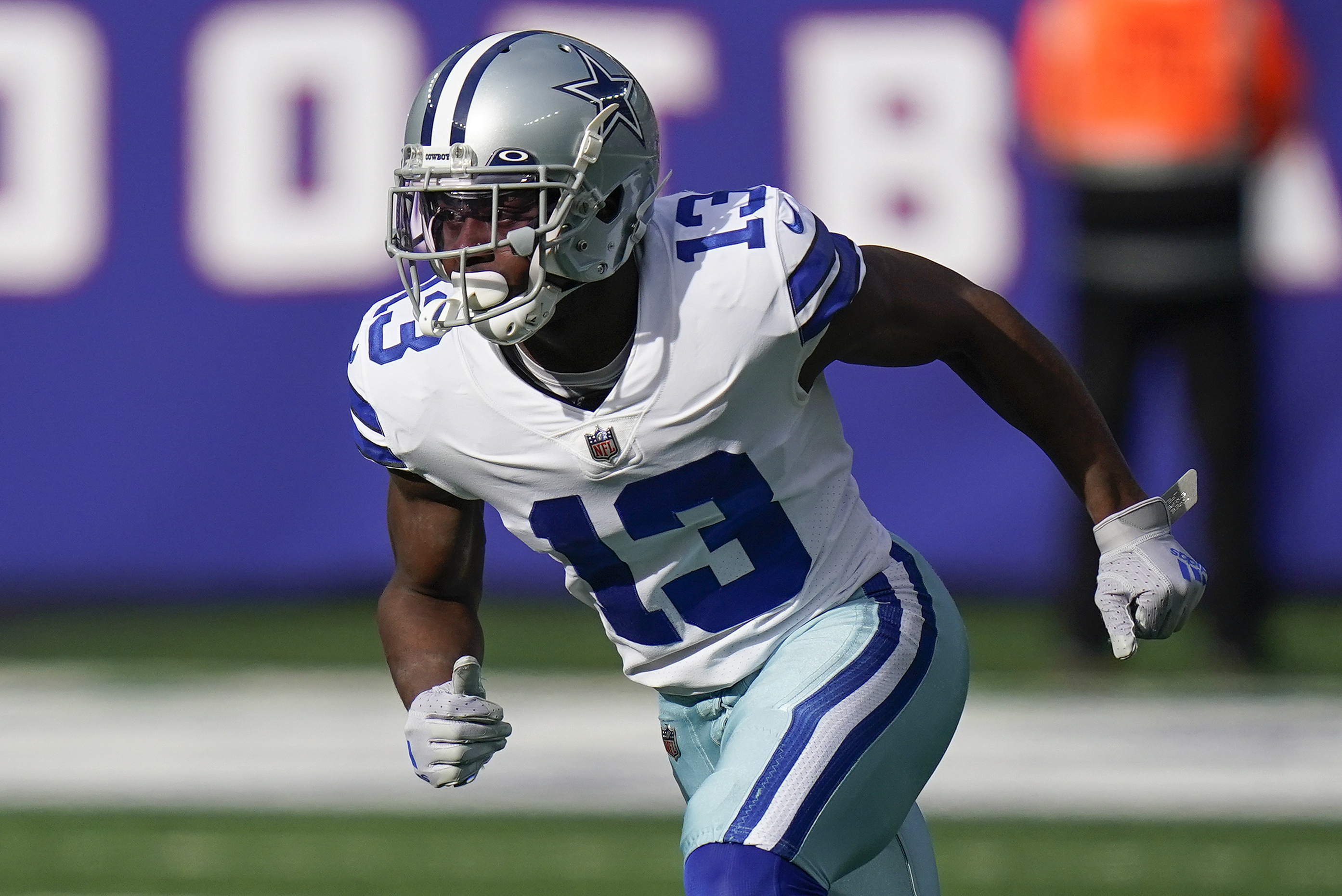 Report: Michael Gallup, Cowboys Agree to 5-Year, $62.5M Contract After Cooper Trade
