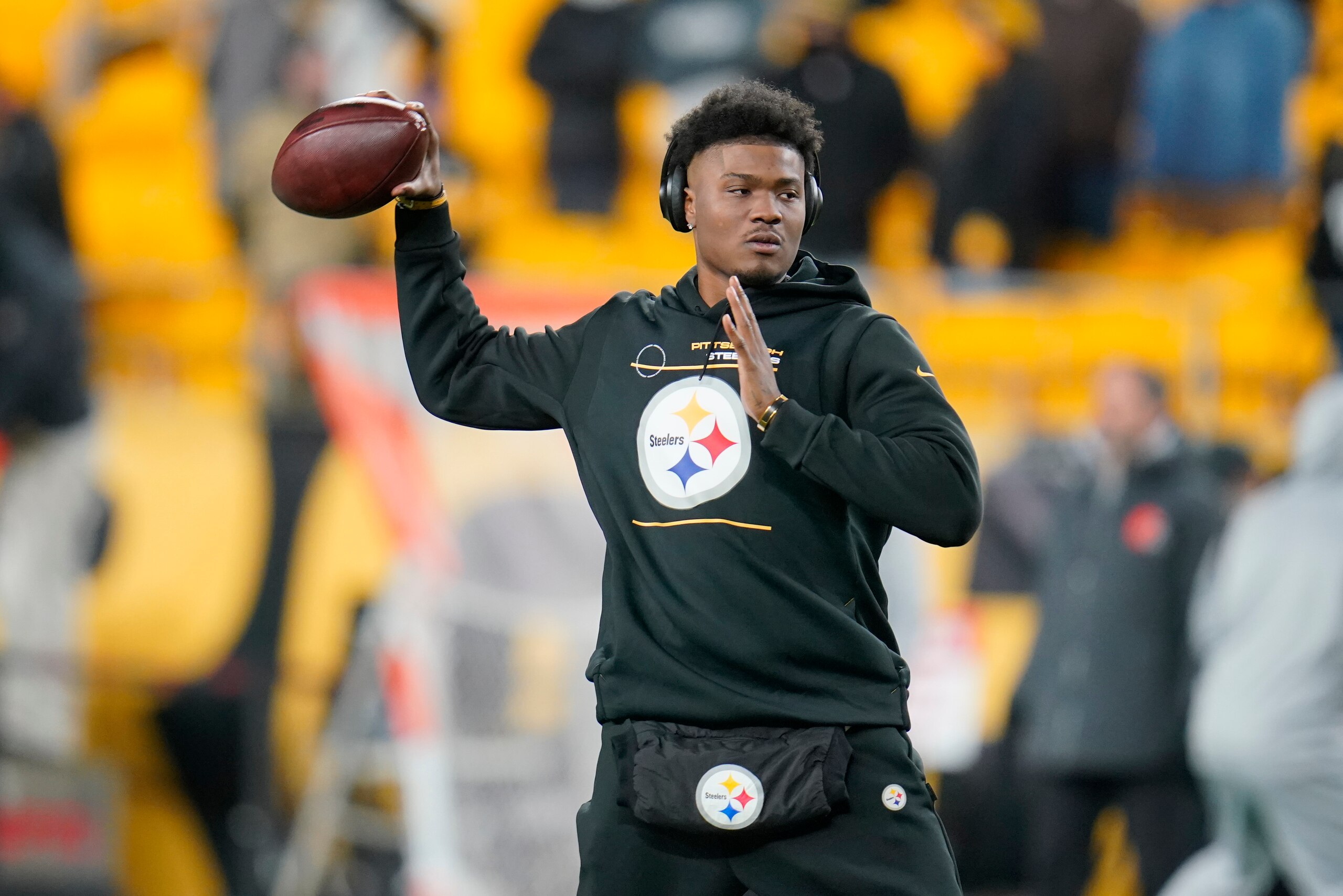 Pittsburgh Steelers quarterback Dwayne Haskins (3) warms up before an NFL football game against the Cleveland Browns, Monday, Jan. 3, 2022, in Pittsburgh. (AP Photo/Gene J. Puskar)