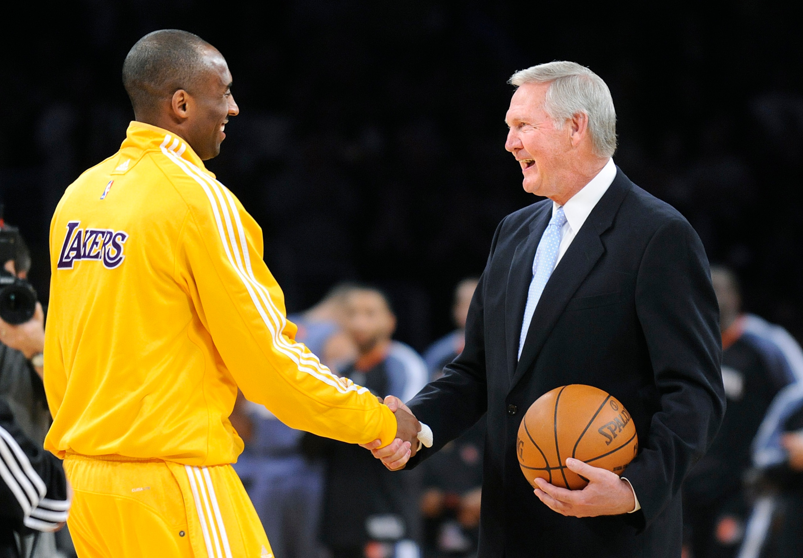 LO SANGELES, CALIFORNIA FEBRUARY 3, 2010ÂLakers Kobe Bryant shakes hands with Jerry West during a ceremony at half court to honor Kobe's record for most points by a Laker at the Staples Center Wednesday.  (Photo by Wally Skalij/Los Angeles Times via Getty Images)