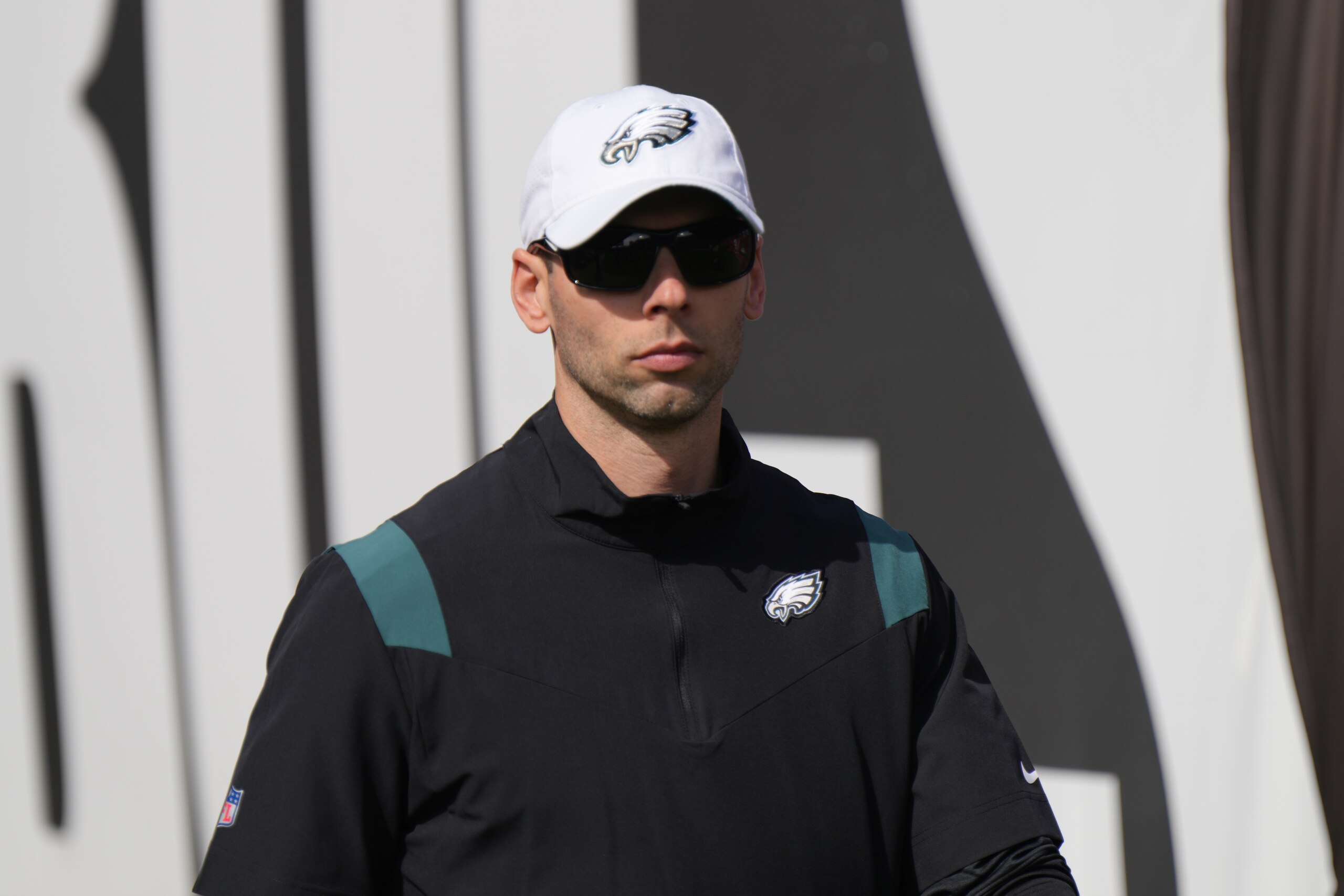TAMPA, FL - JANUARY 16: Philadelphia Eagles defensive coordinator Jonathan Gannon looks on during the game between the Philadelphia Eagles and the Tampa Bay Buccaneers on January 16, 2022 at  Raymond James Stadium in Tampa, FL. (Photo by Andy Lewis/Icon Sportswire via Getty Images)