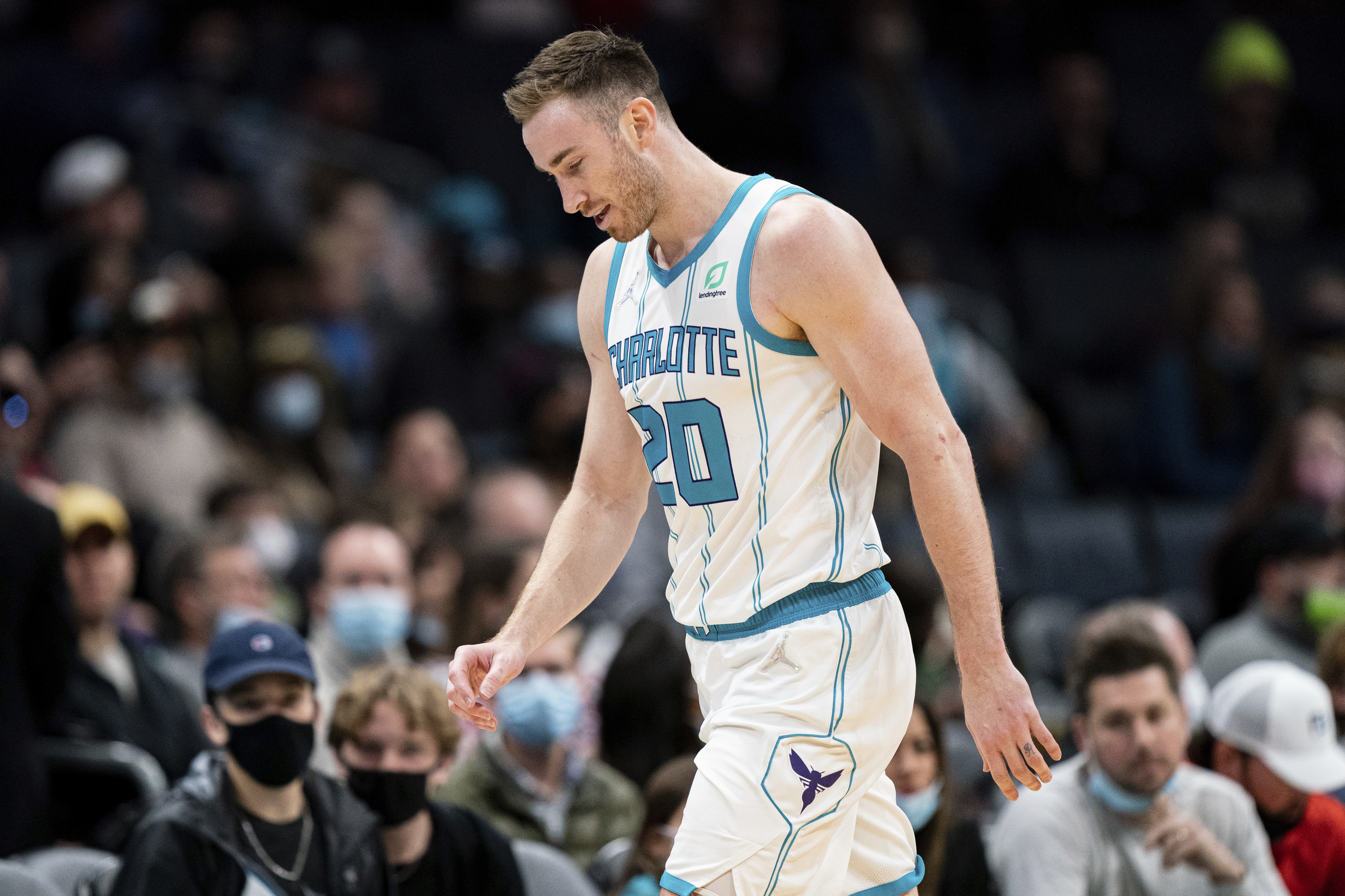 Hornets' Gordon Hayward (foot) out indefinitely