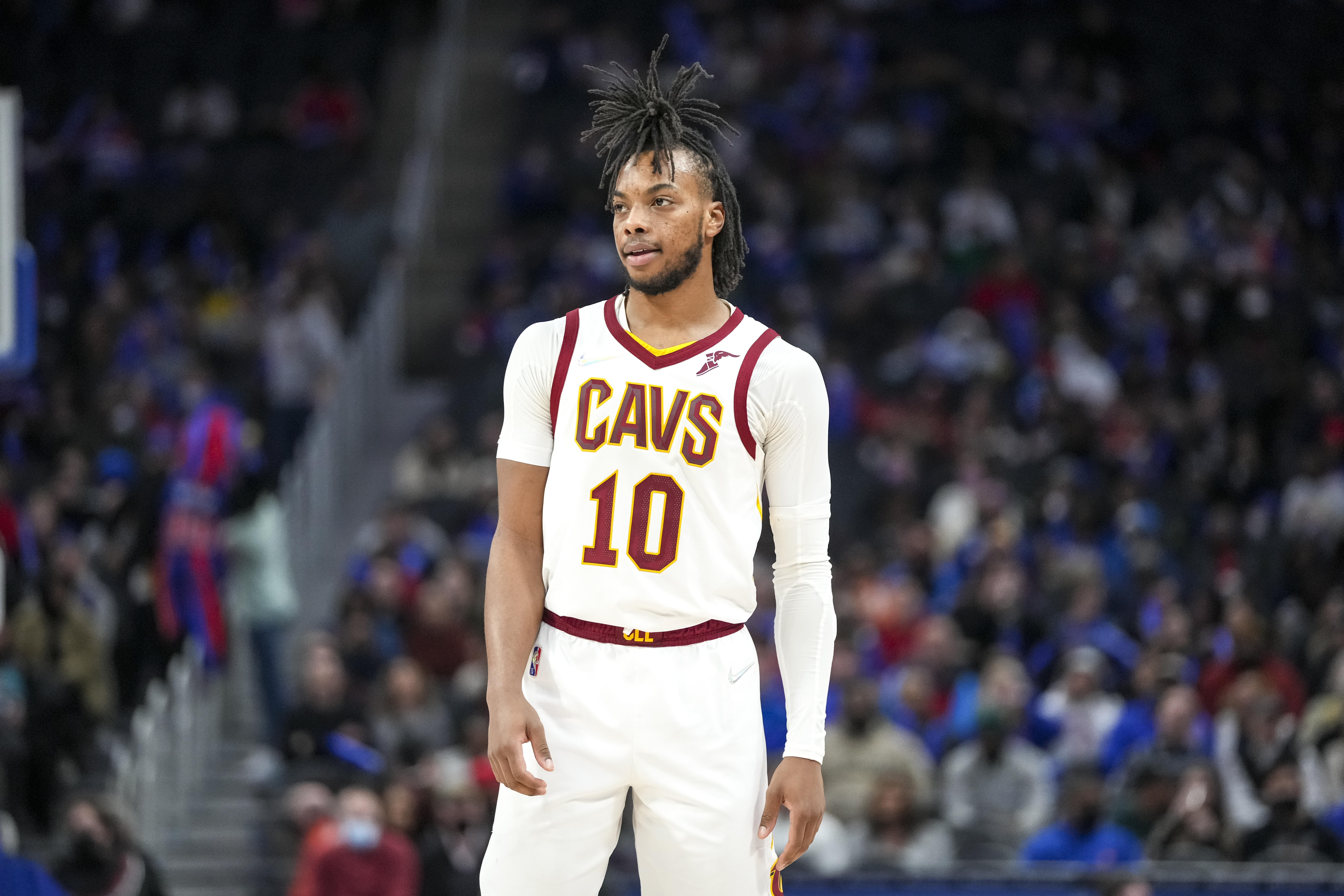 Cavaliers’ Darius Garland, Caris LeVert Out vs. Pistons with Back, Foot Injuries